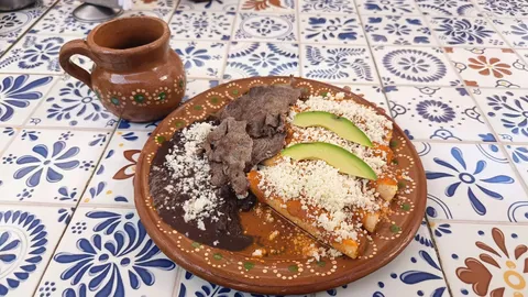 FLOR TENEK CUISINE image 4