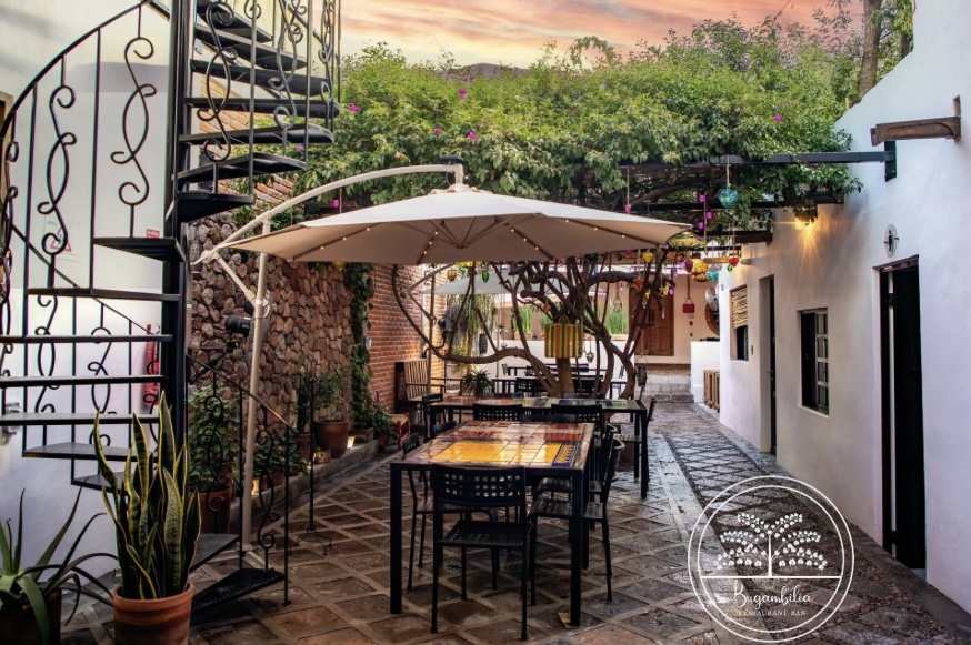 Bugambilia Restaurante & Bar image 1