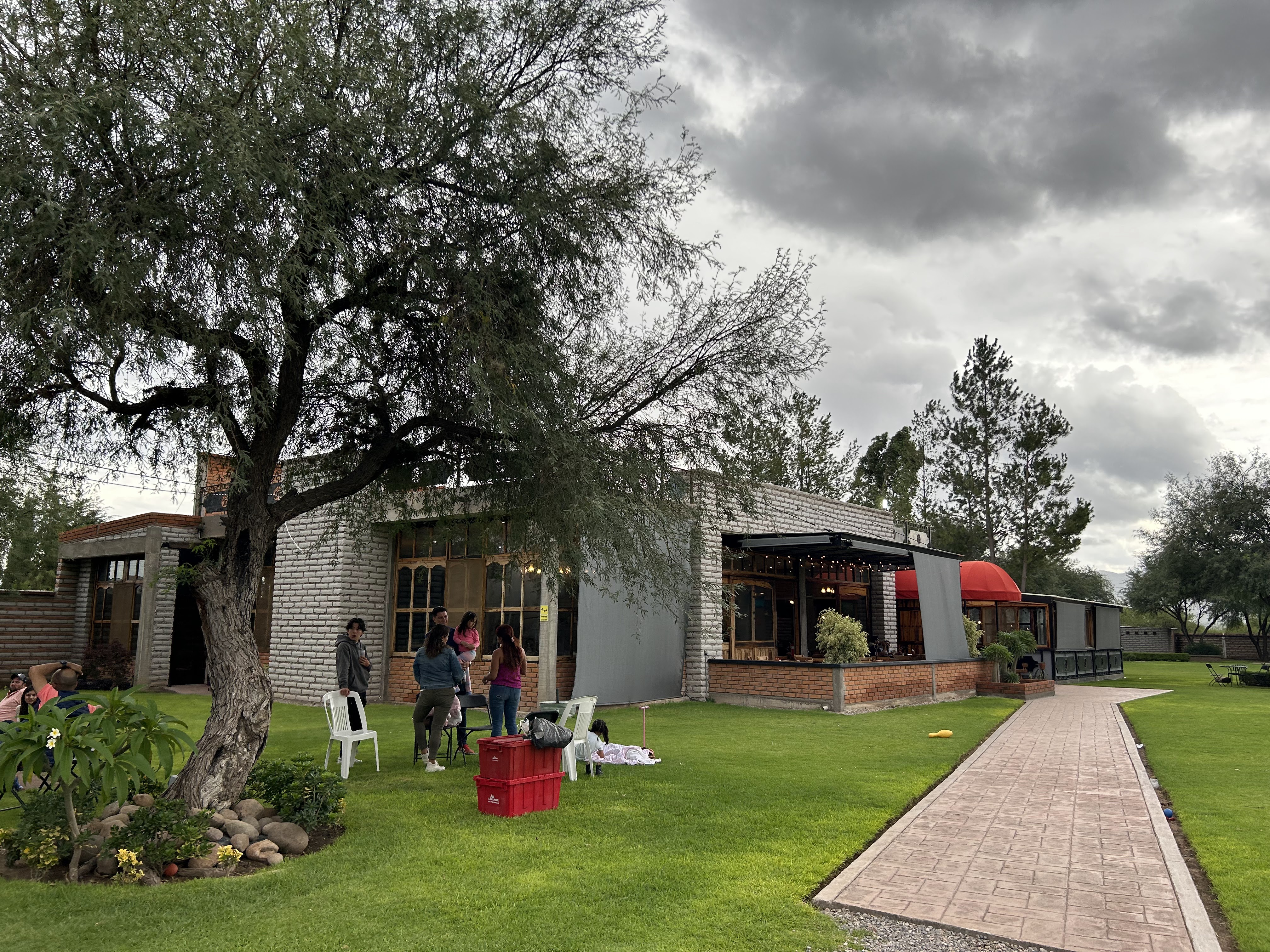 Mi Querido Viejo Restaurante image 4