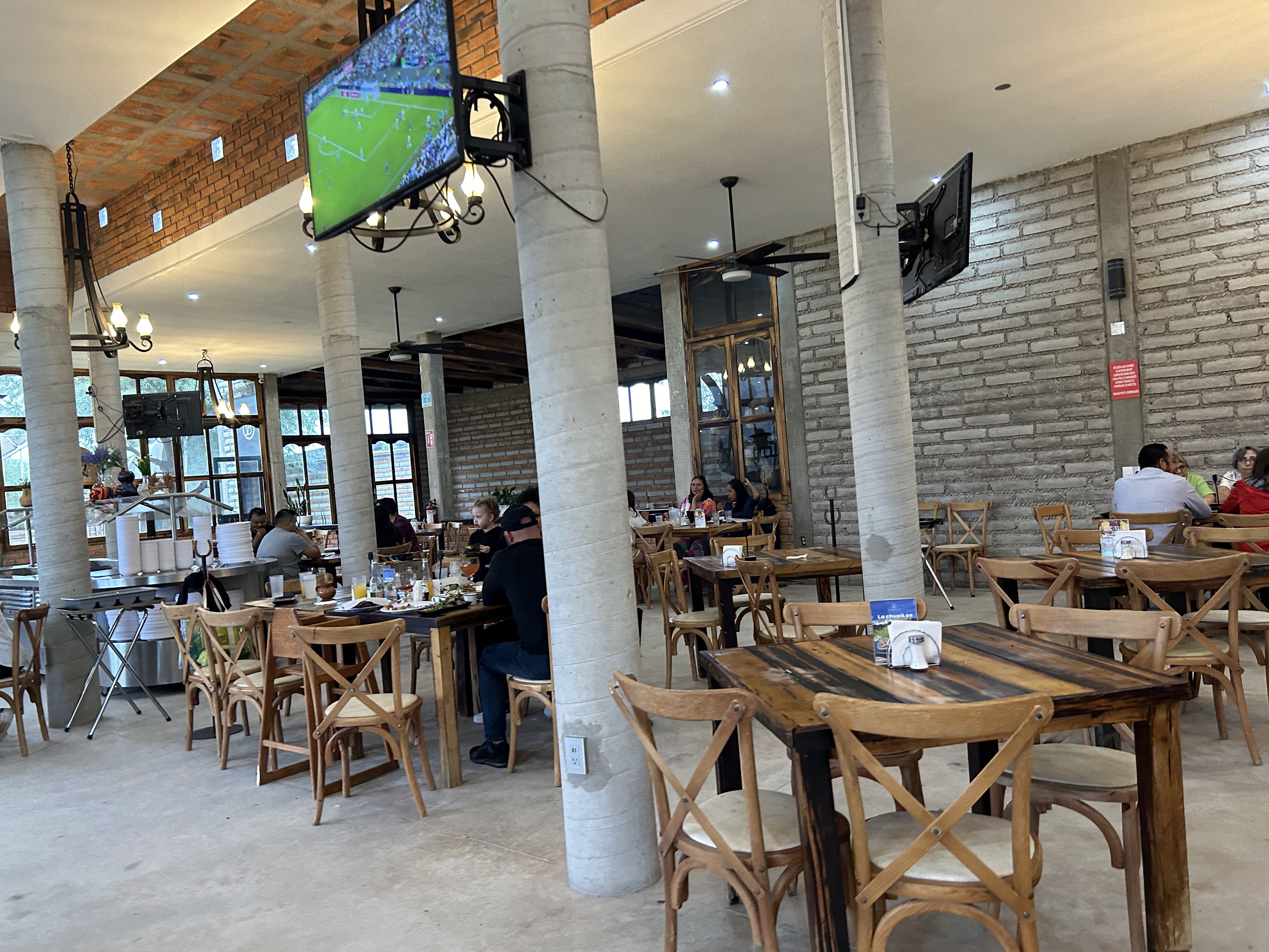 Mi Querido Viejo Restaurante image 9