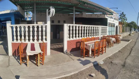 LA CHIRIPA RESTAURANT & BEER image 2