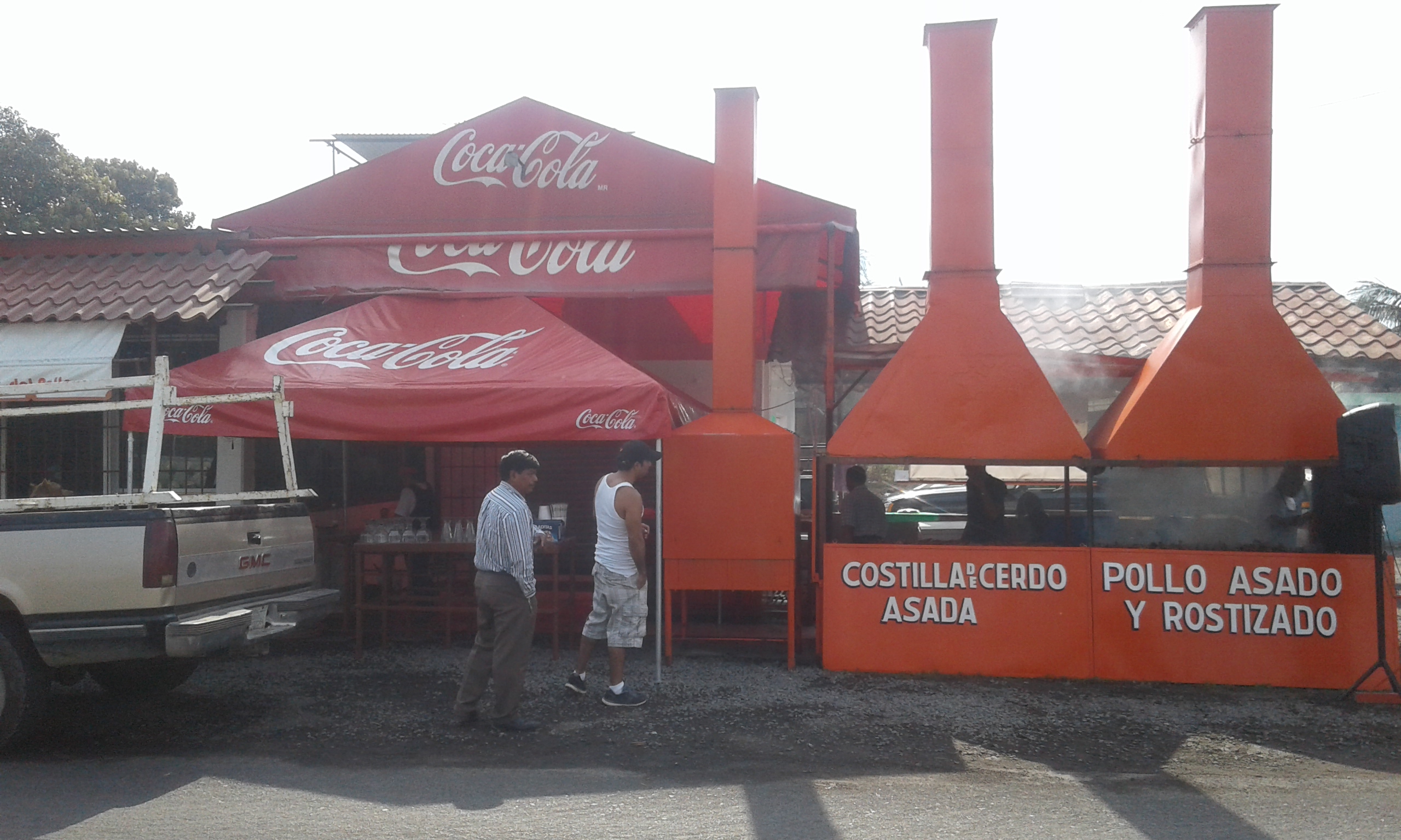 Parador Del Pollo image 3