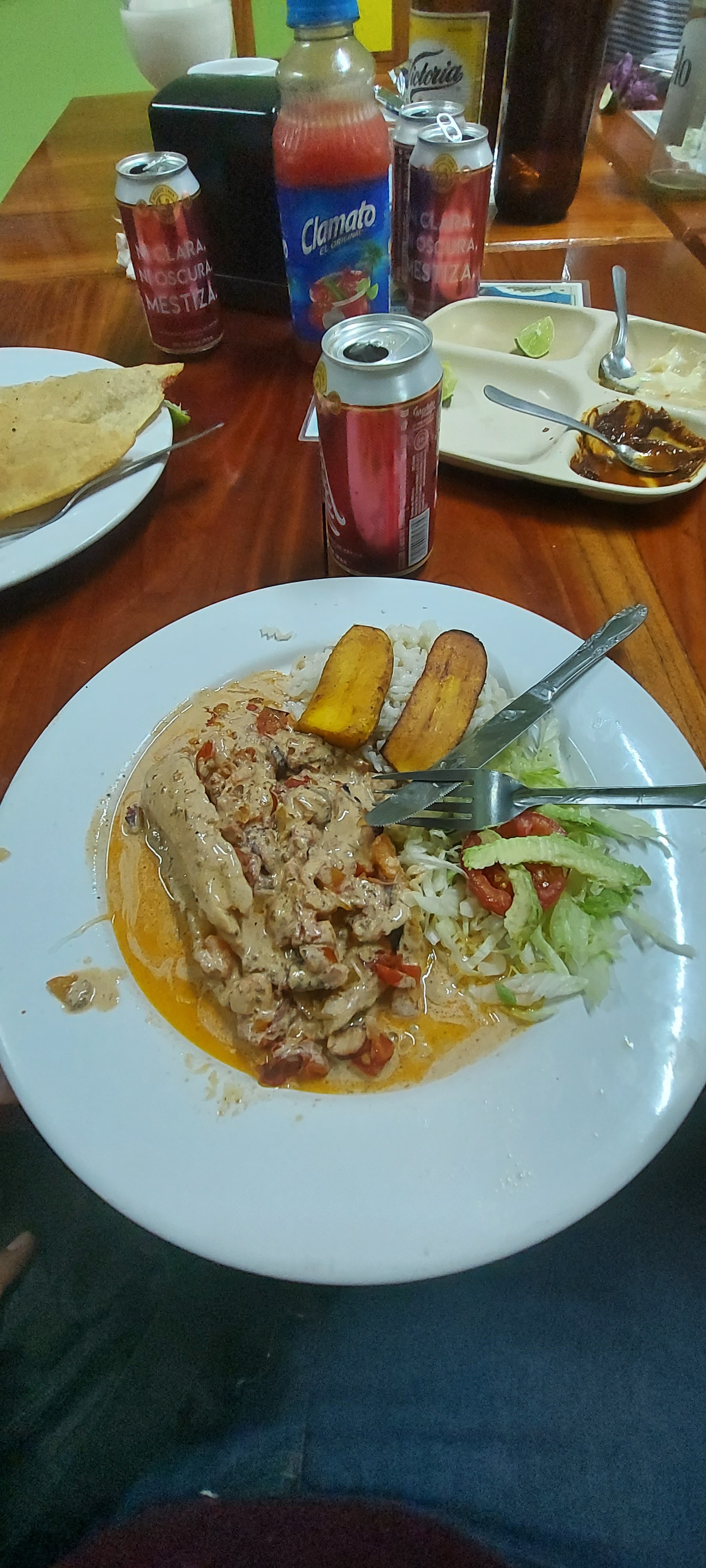 Hotel Y Restaurante Yoli image 4