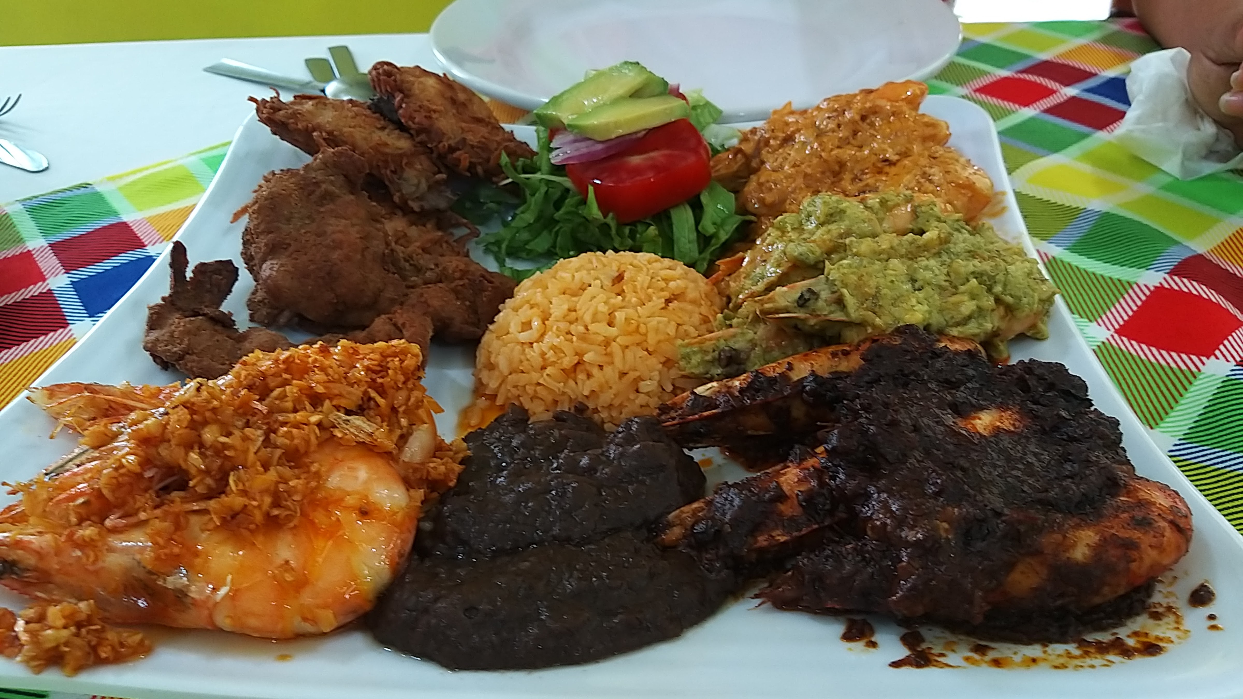 Tomy Mariscos Restaurante image 4