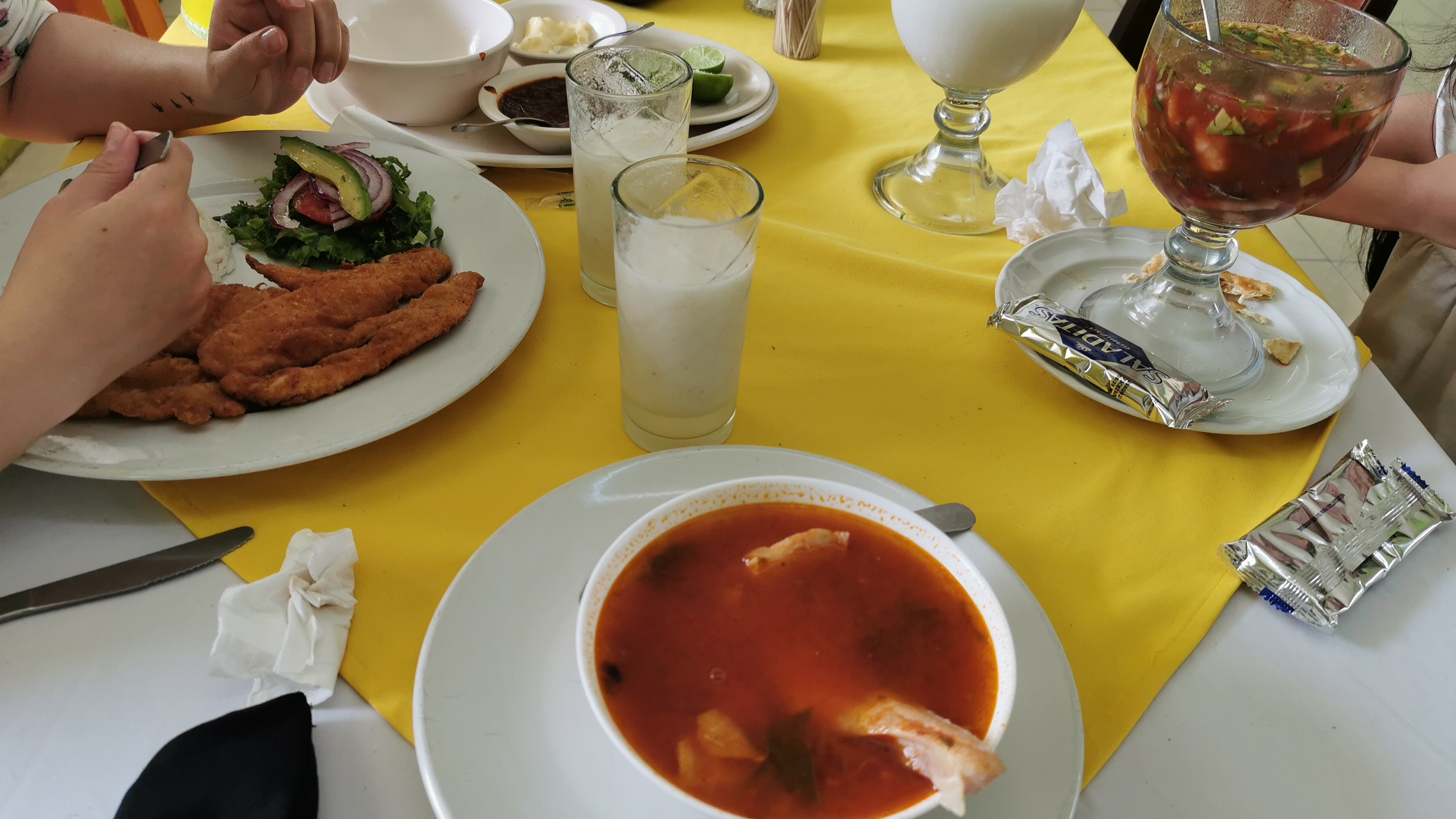 Tomy Mariscos Restaurante image 9