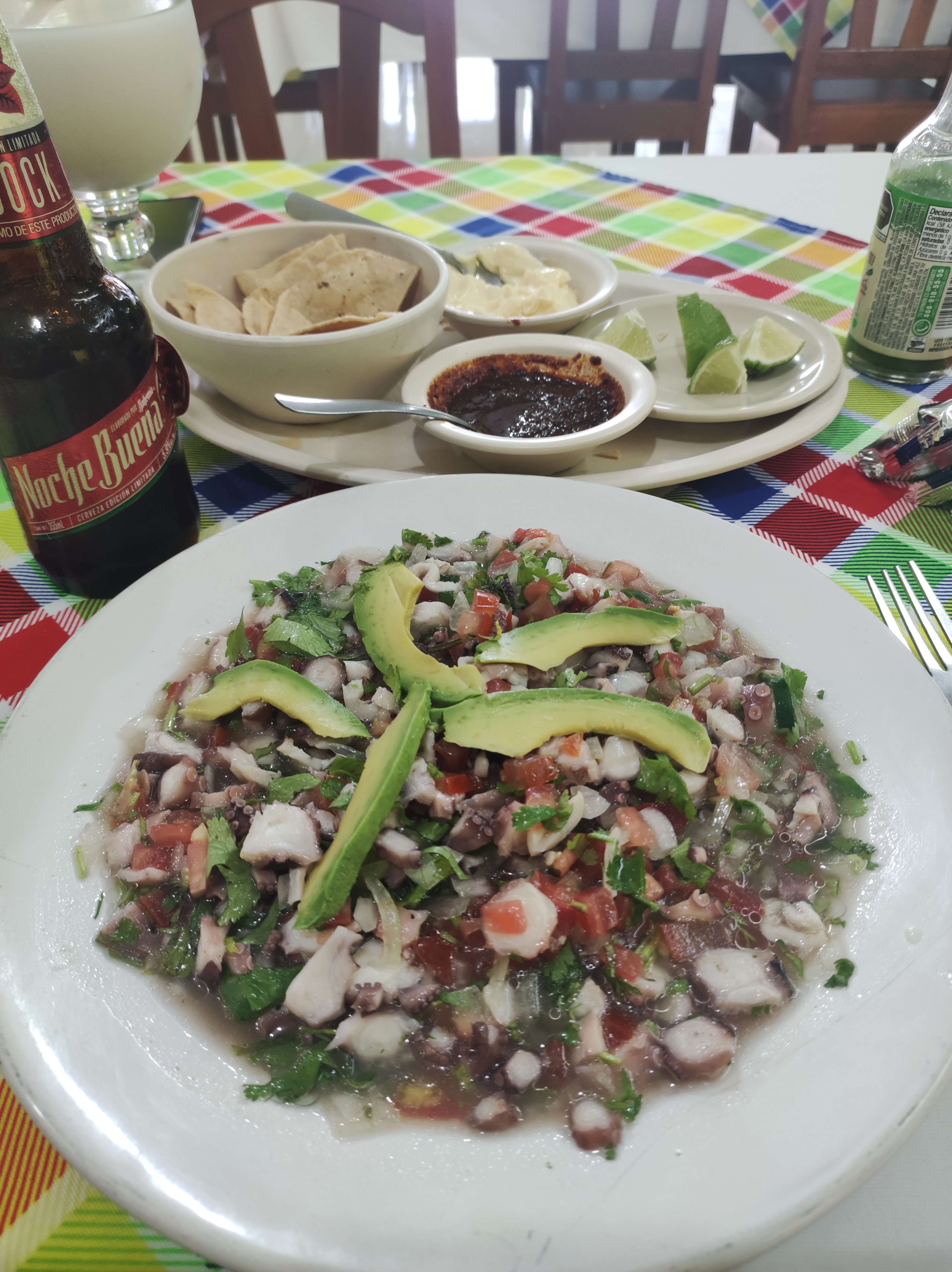 Tomy Mariscos Restaurante image 10