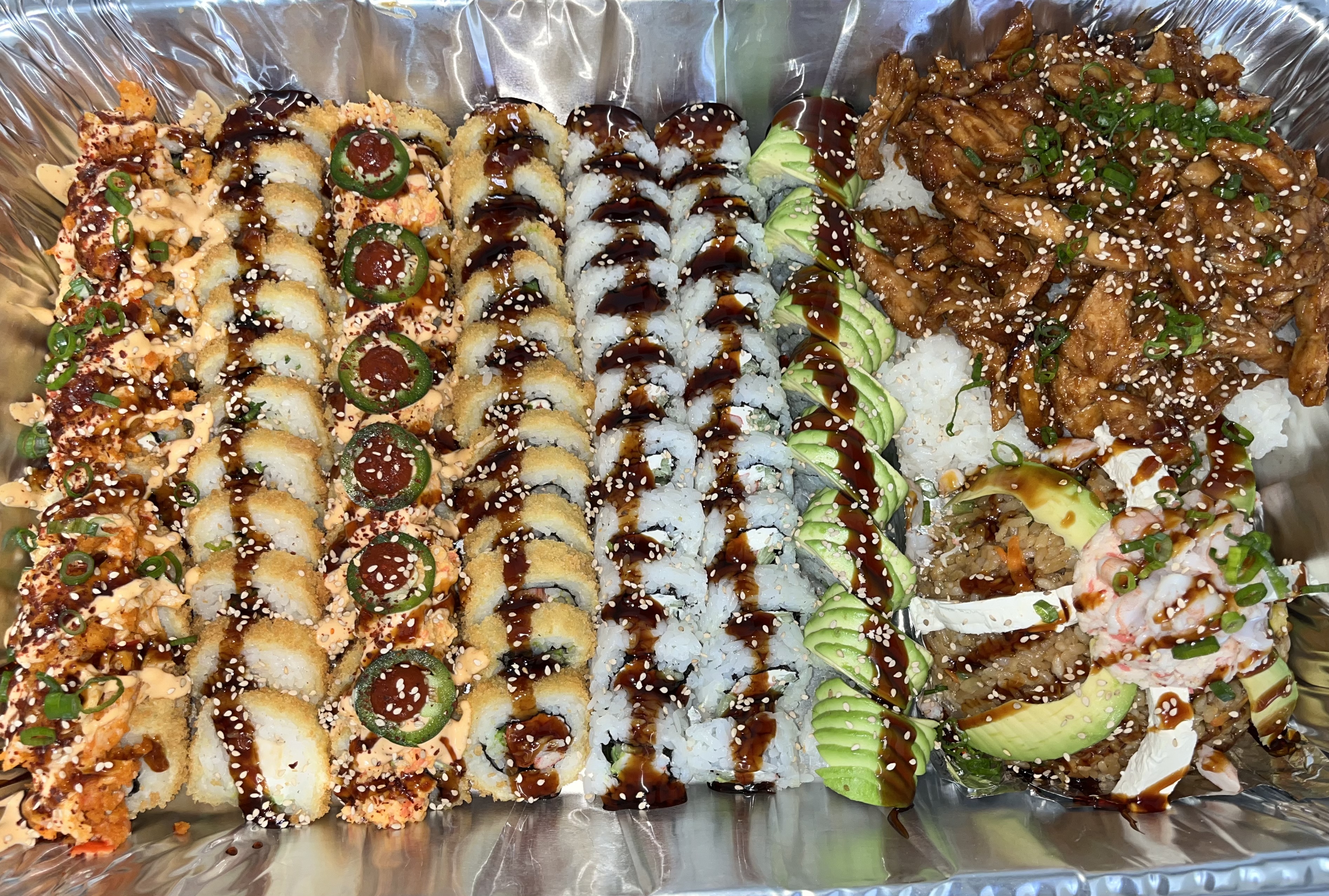 El Tazón Sushi & Teriyaki image 4