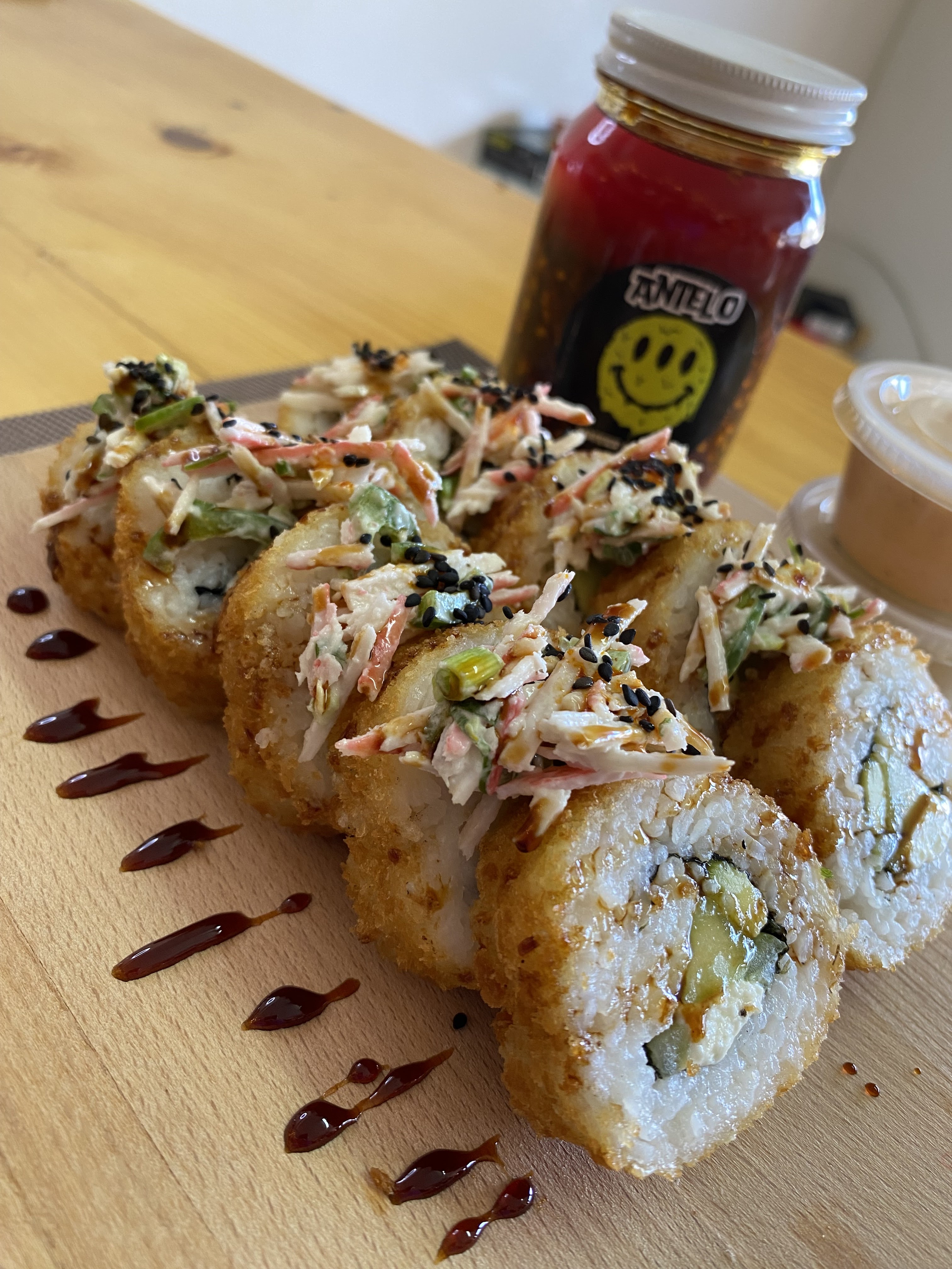 Antelo coffee & sushi image 1