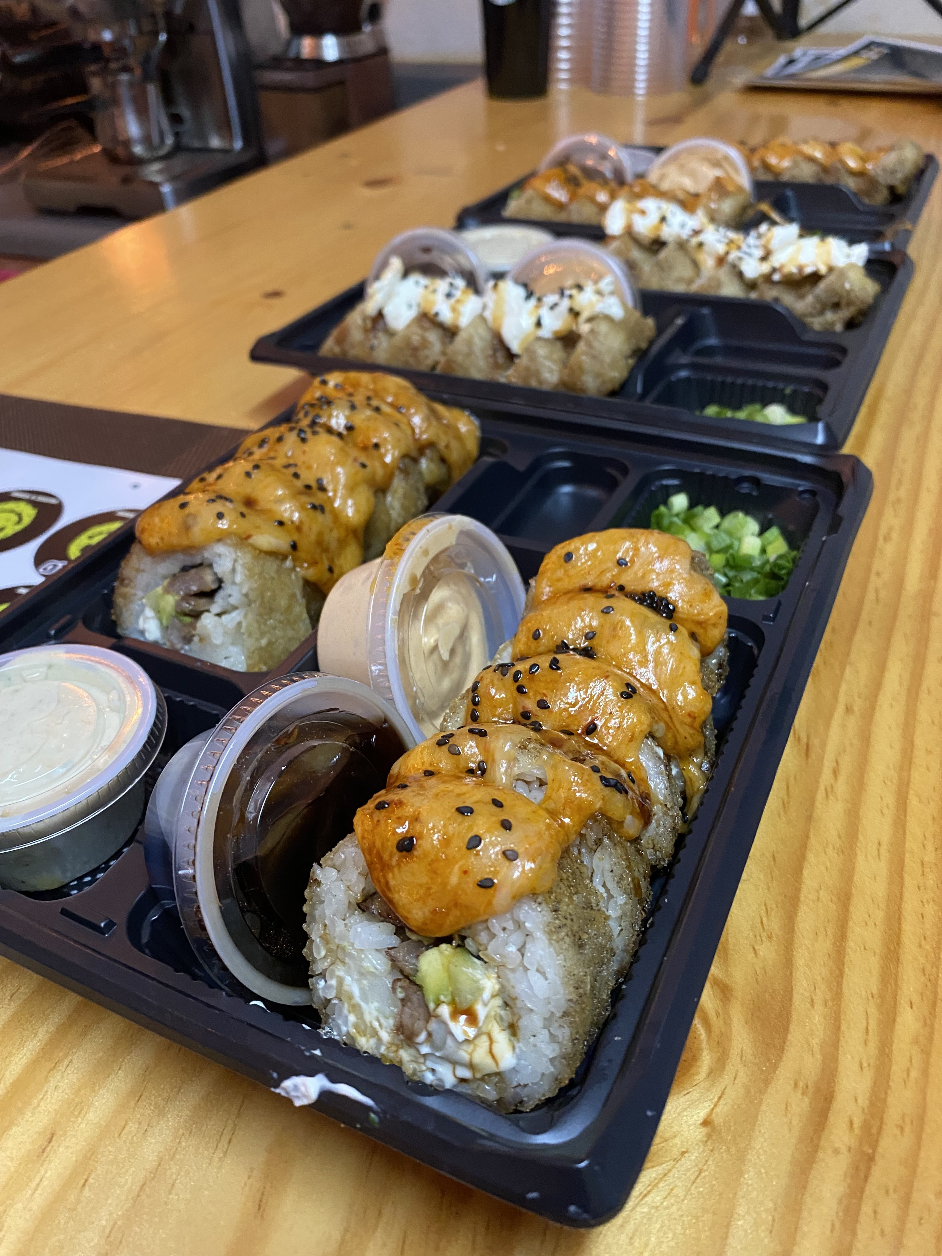 Antelo coffee & sushi image 2