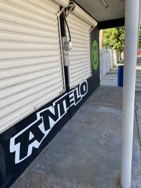 Antelo coffee & sushi image 5