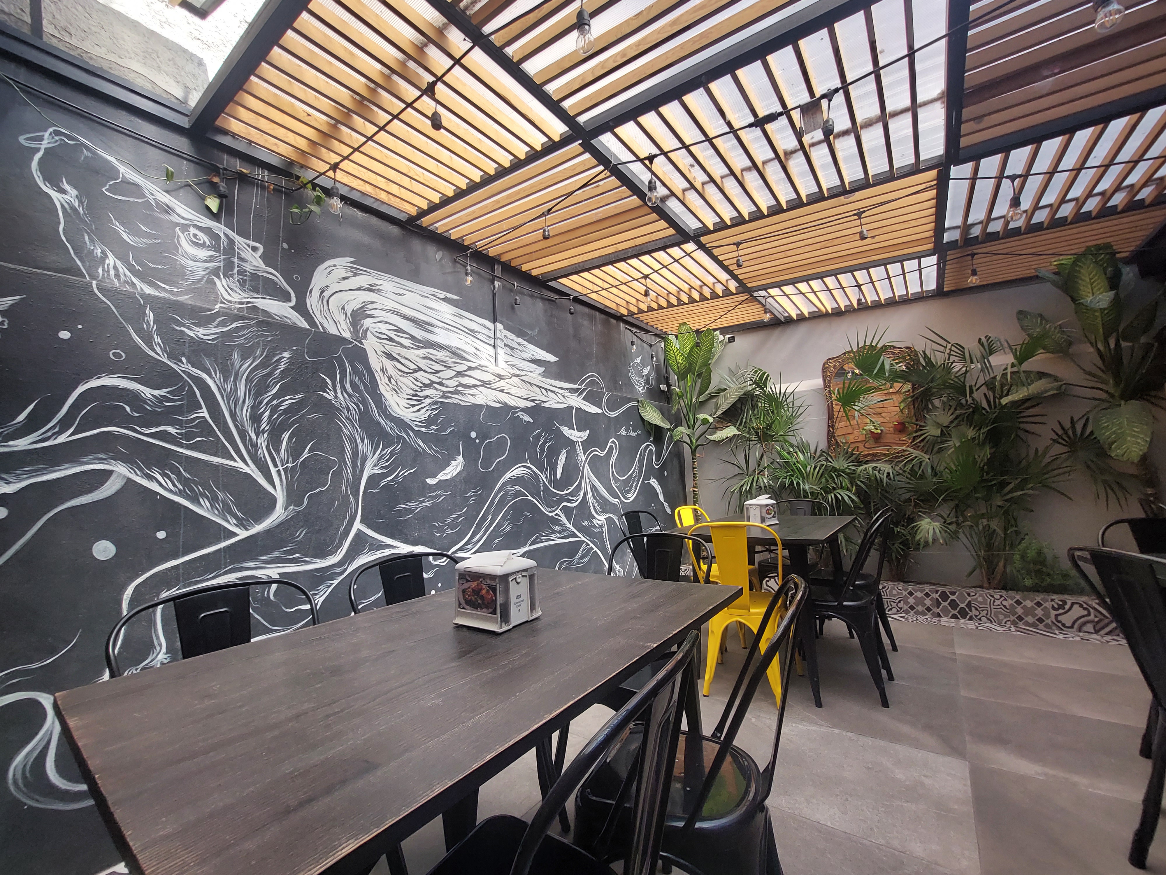 La Burguesia image 1