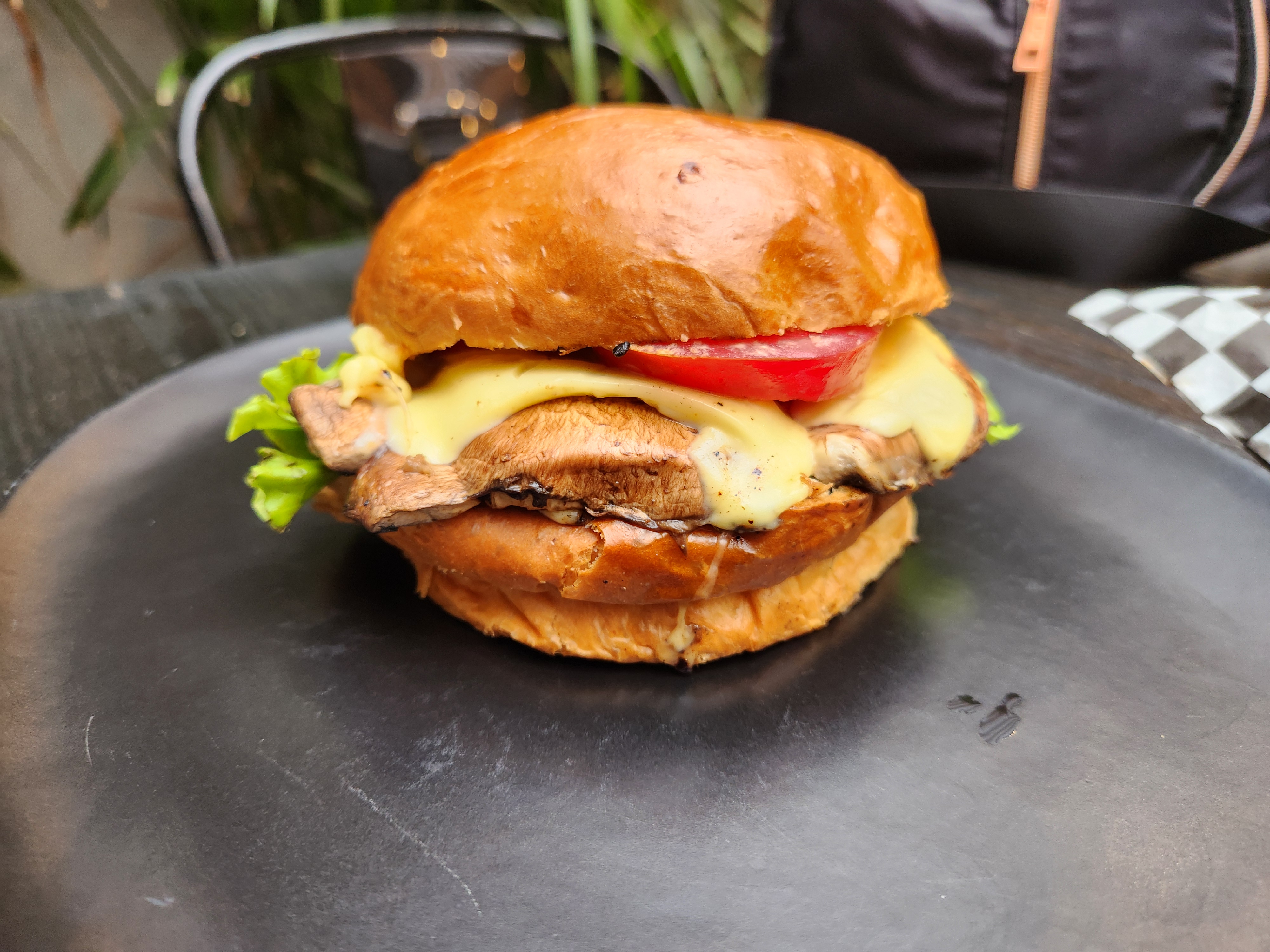 La Burguesia image 4