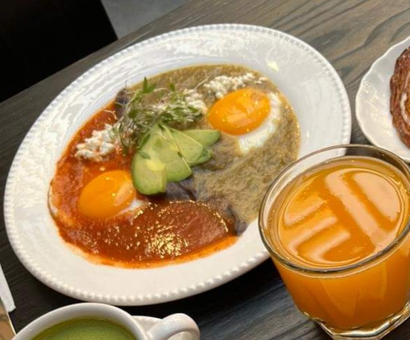 La Burguesia image 8