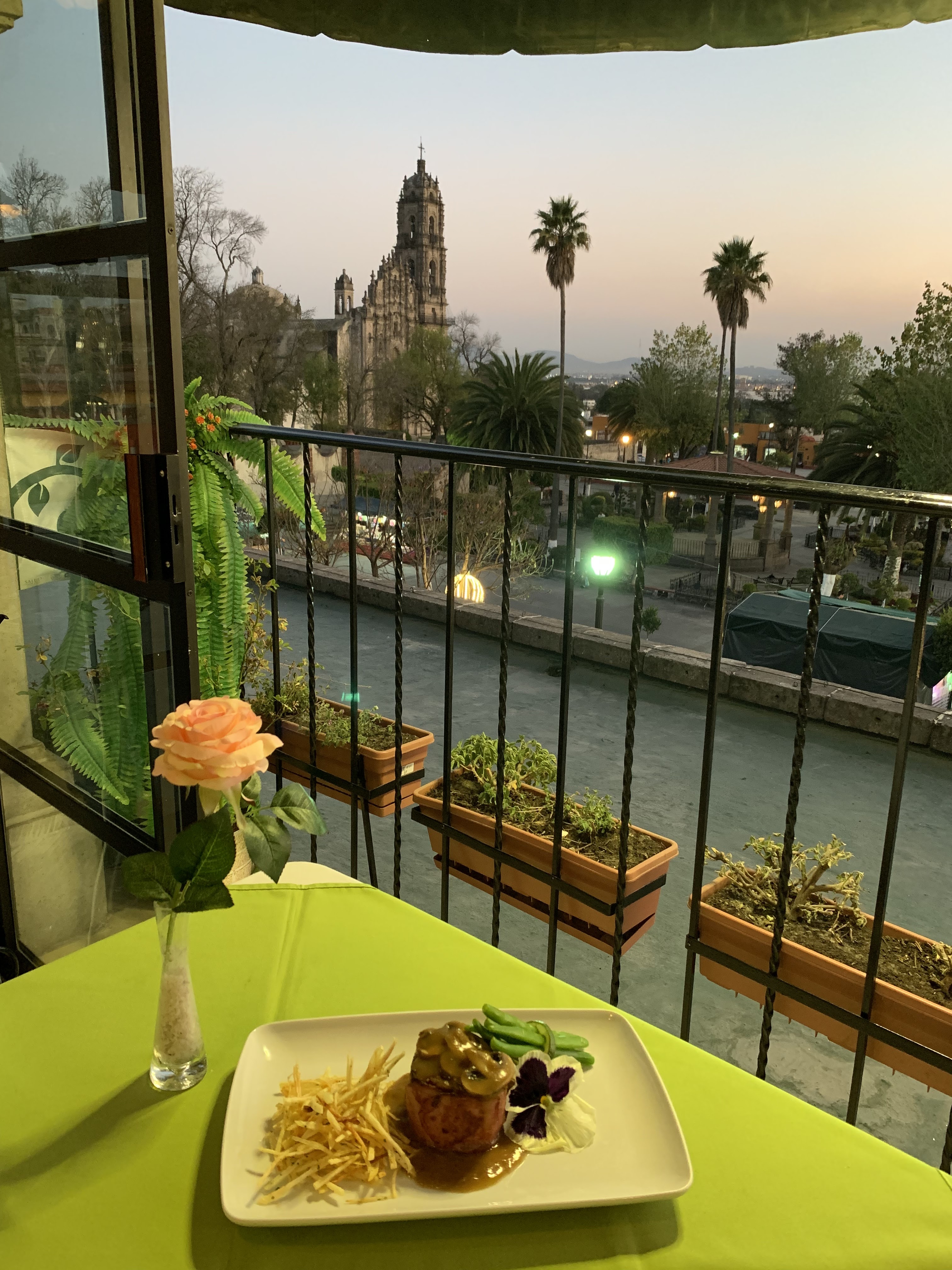 CASA MAGO Restaurante-Bar image 2