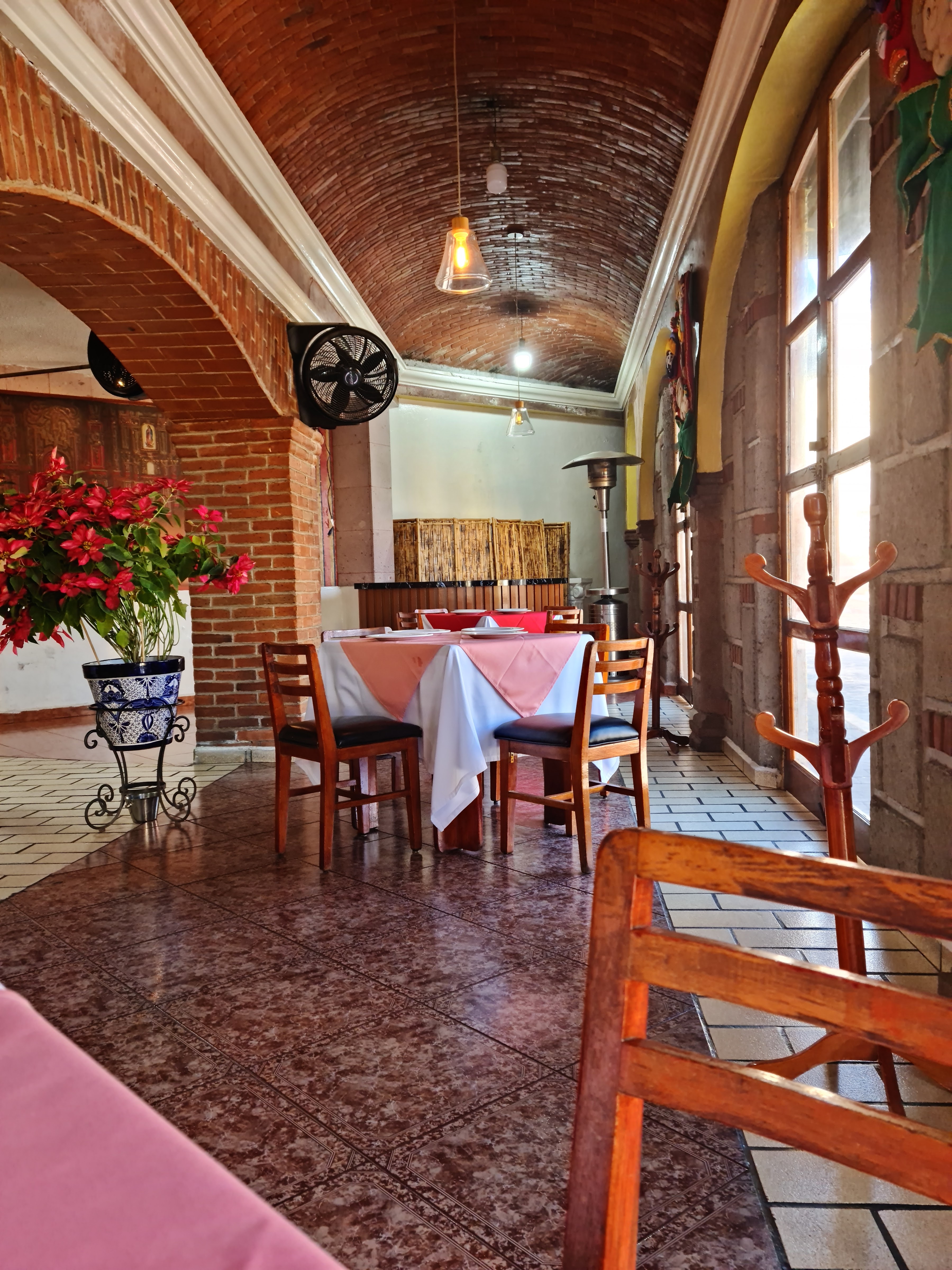 Restaurante bar Los arcos image 9