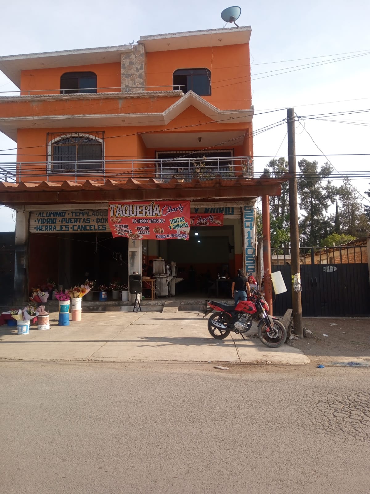 Taqueria "Charly" image 4