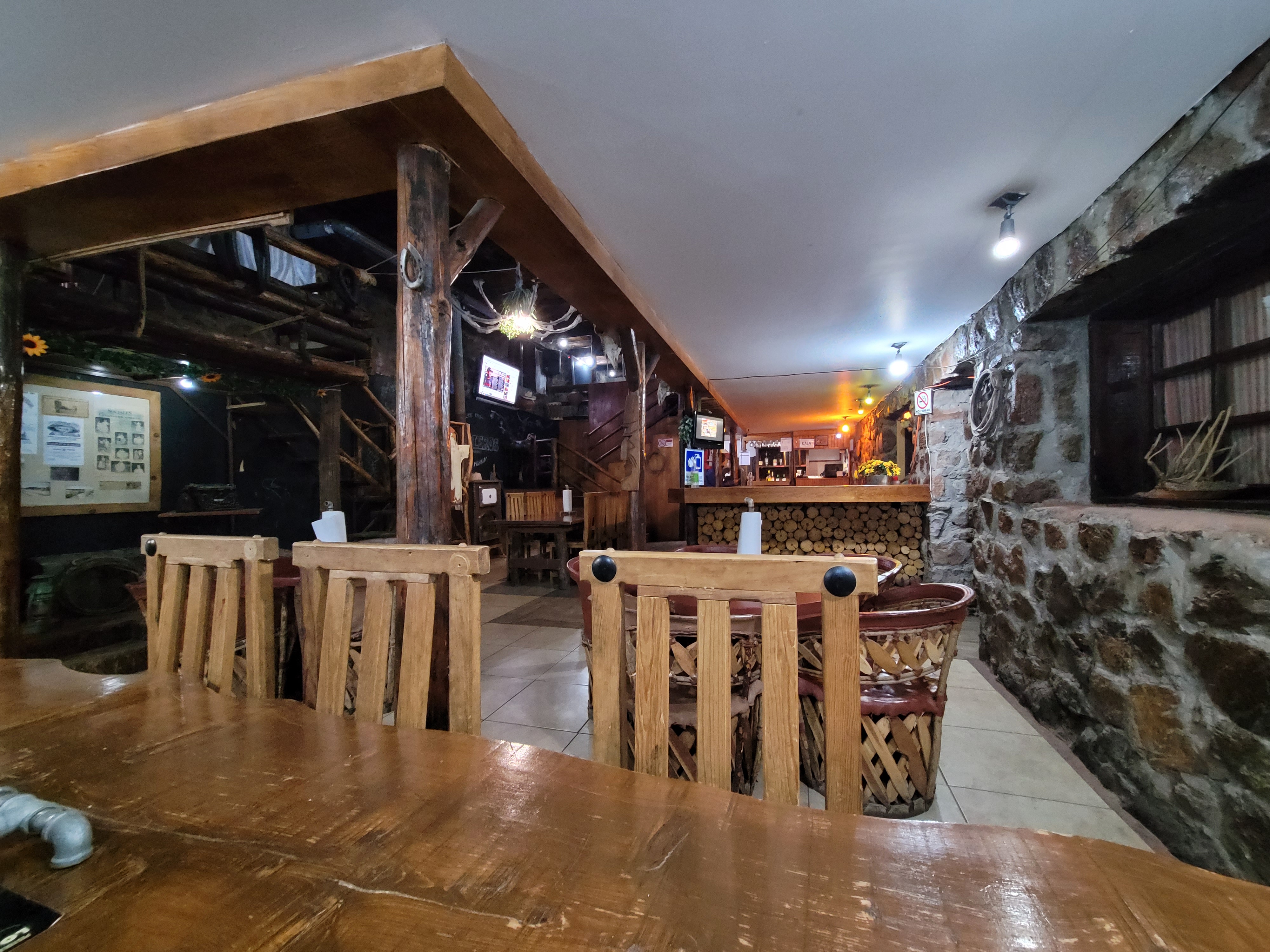 Pistoleros Restaurant image 1