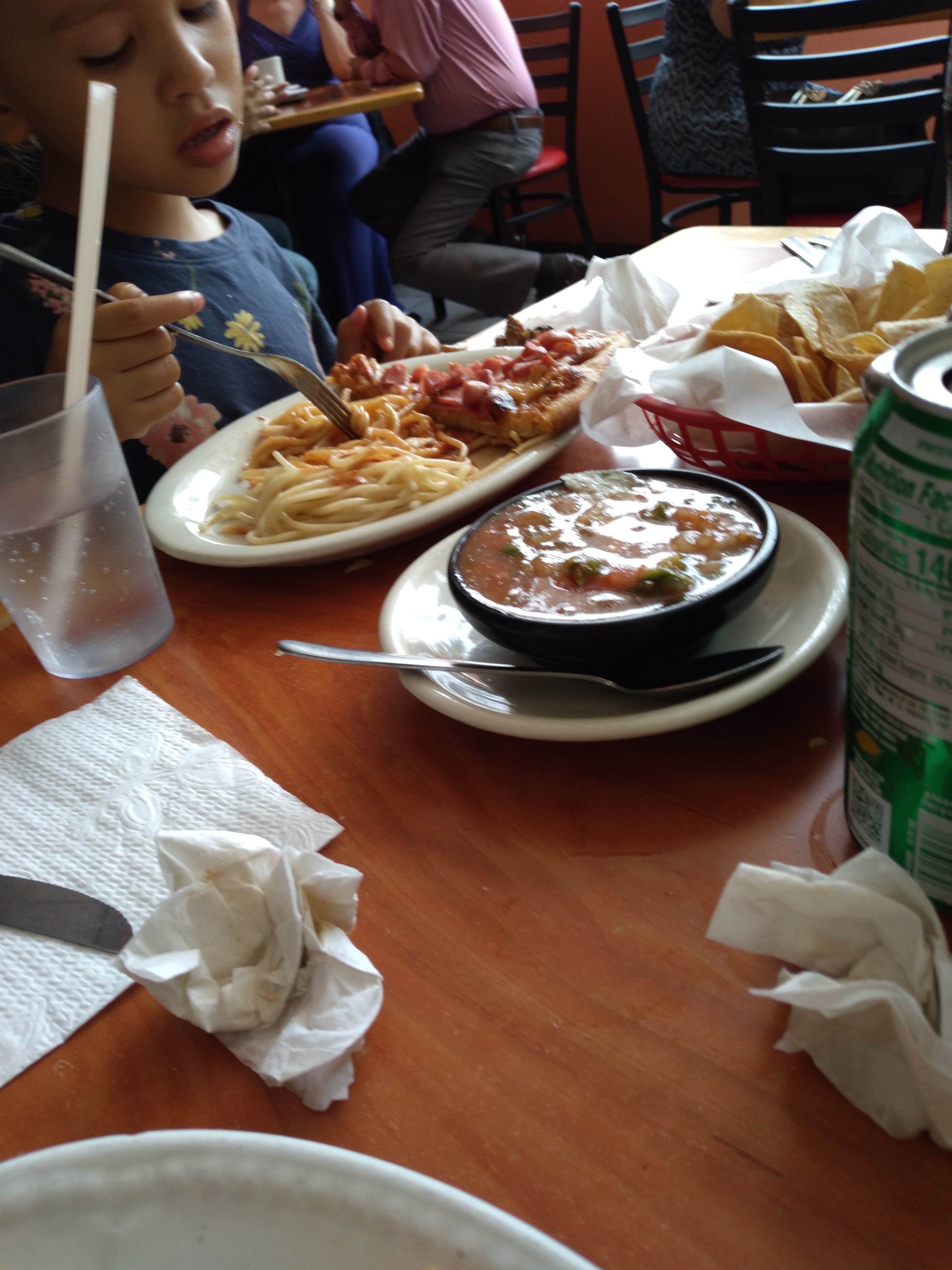 Dinno's Diversiones image 3