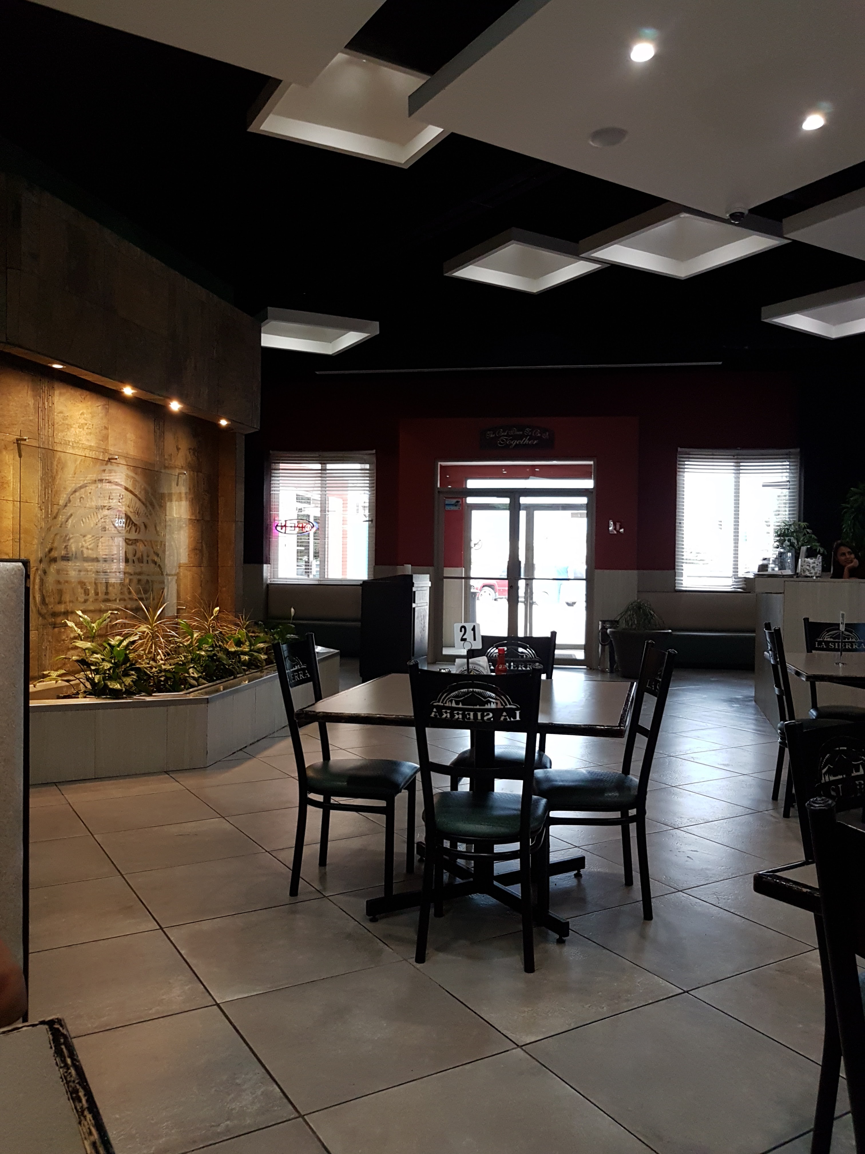 Pizzería La Sierra image 4