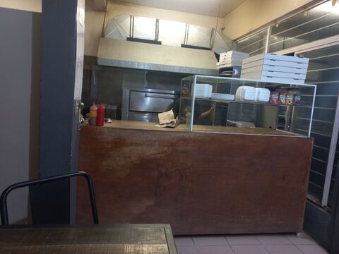 Oscar Pizza image 2