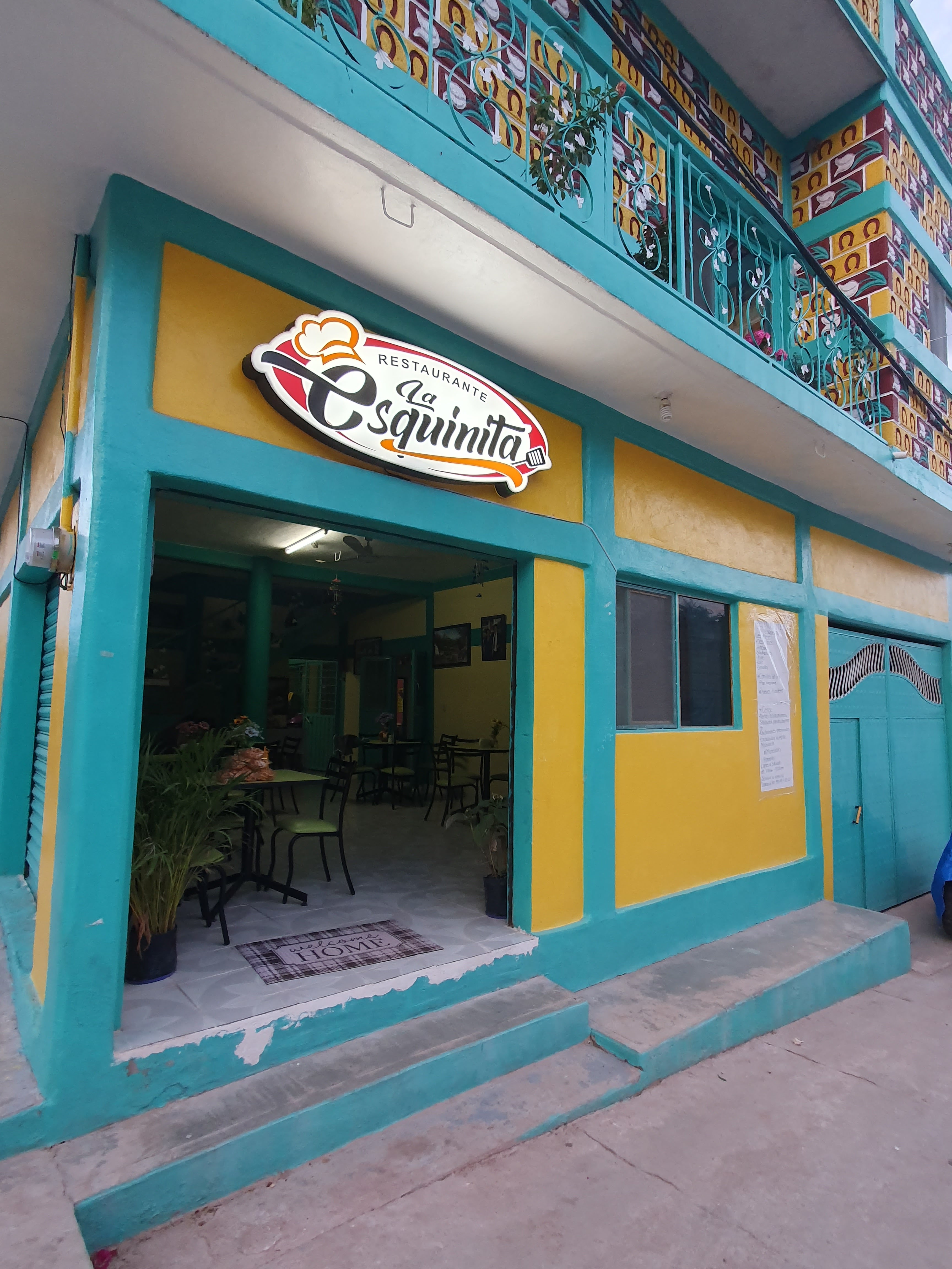 Restaurante "LA ESQUINITA" image 2