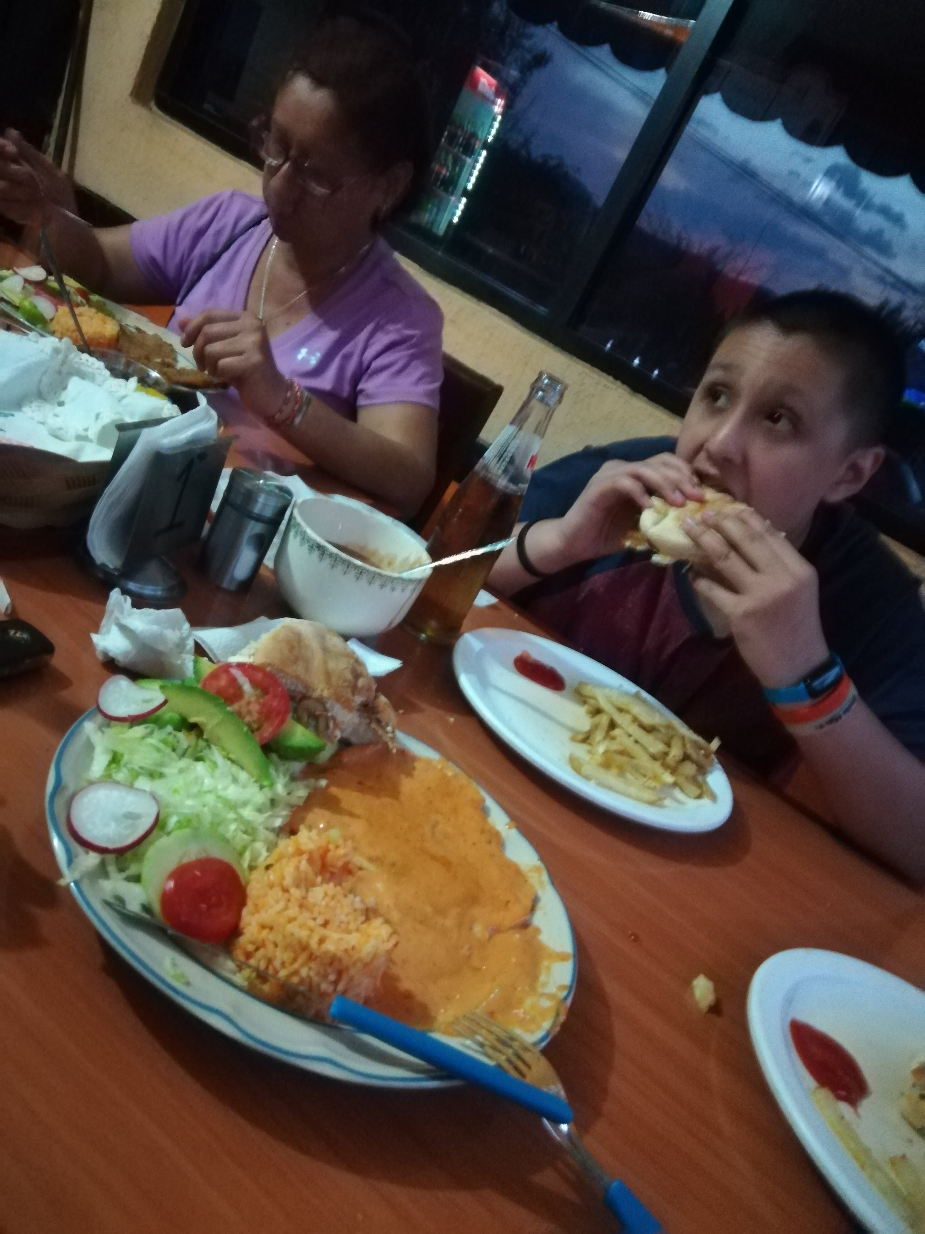 Fonda El Caminante image 5