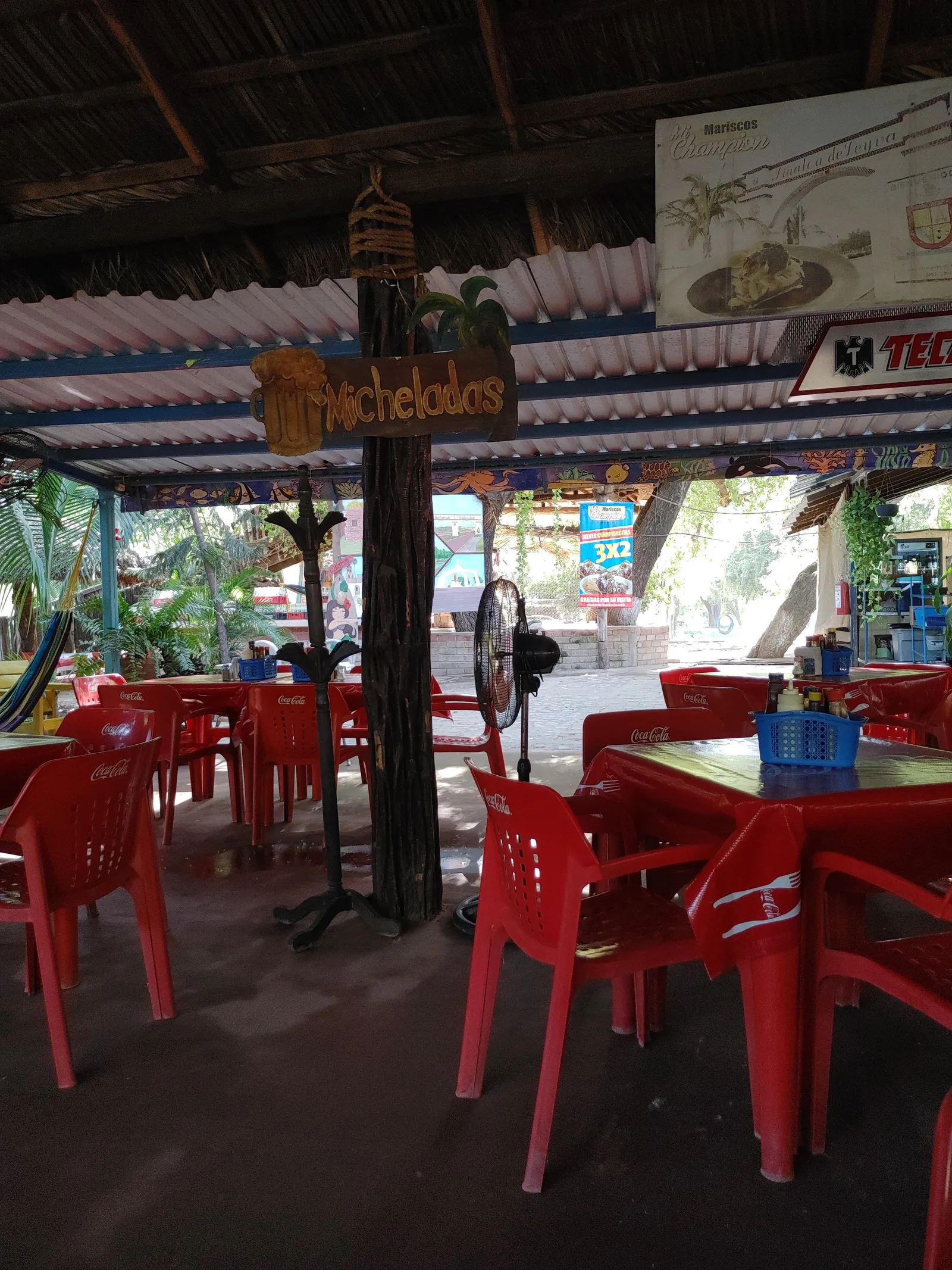 Mariscos Mi Champion image 3