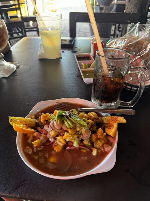 Mariscos Mi Champion image 4