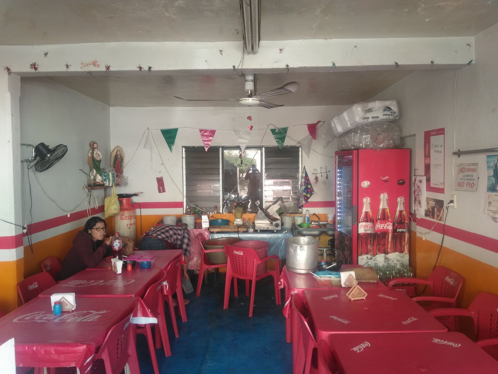 Taquería chapita image 2