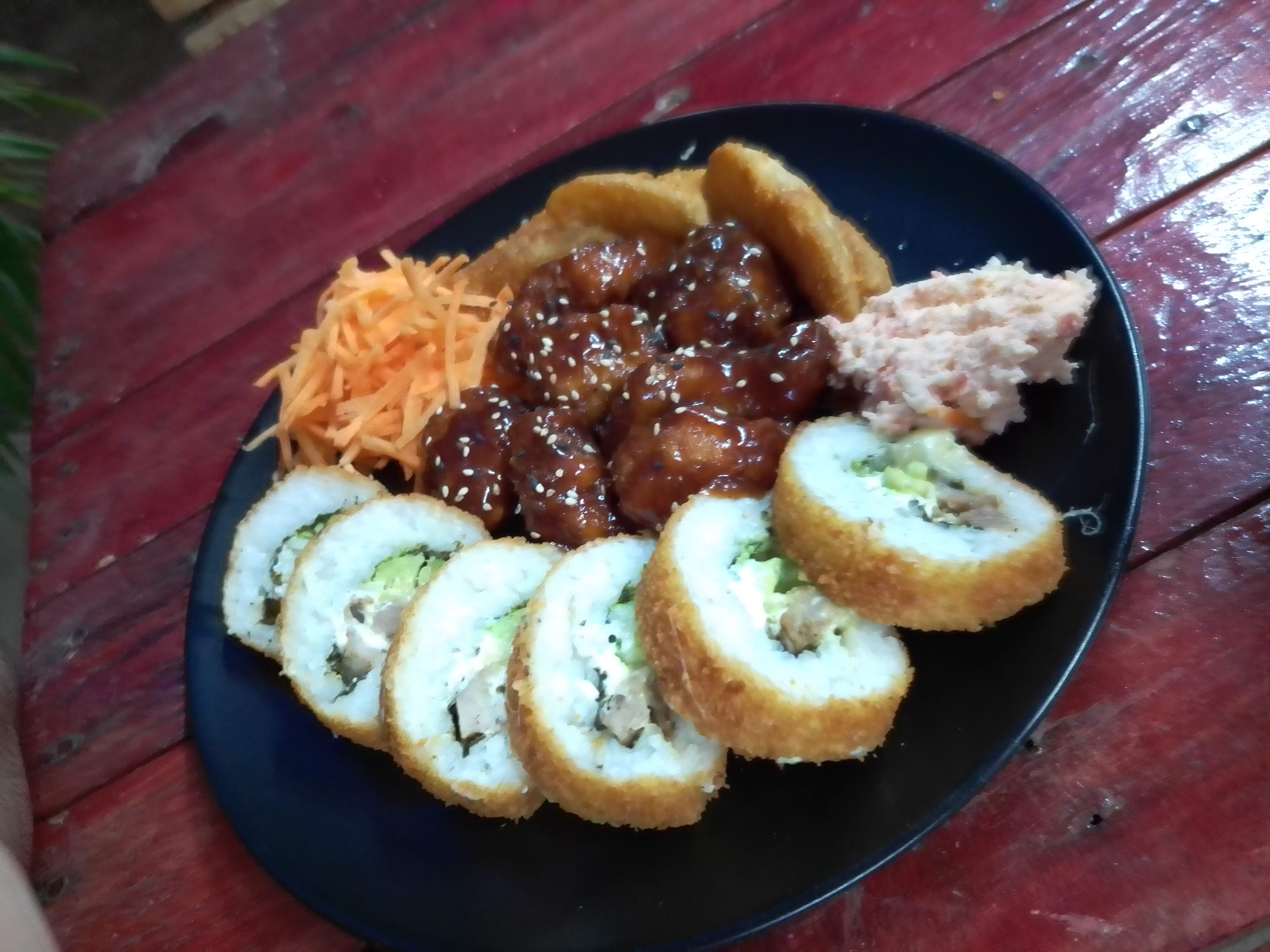 Dany’s Sushi image 10