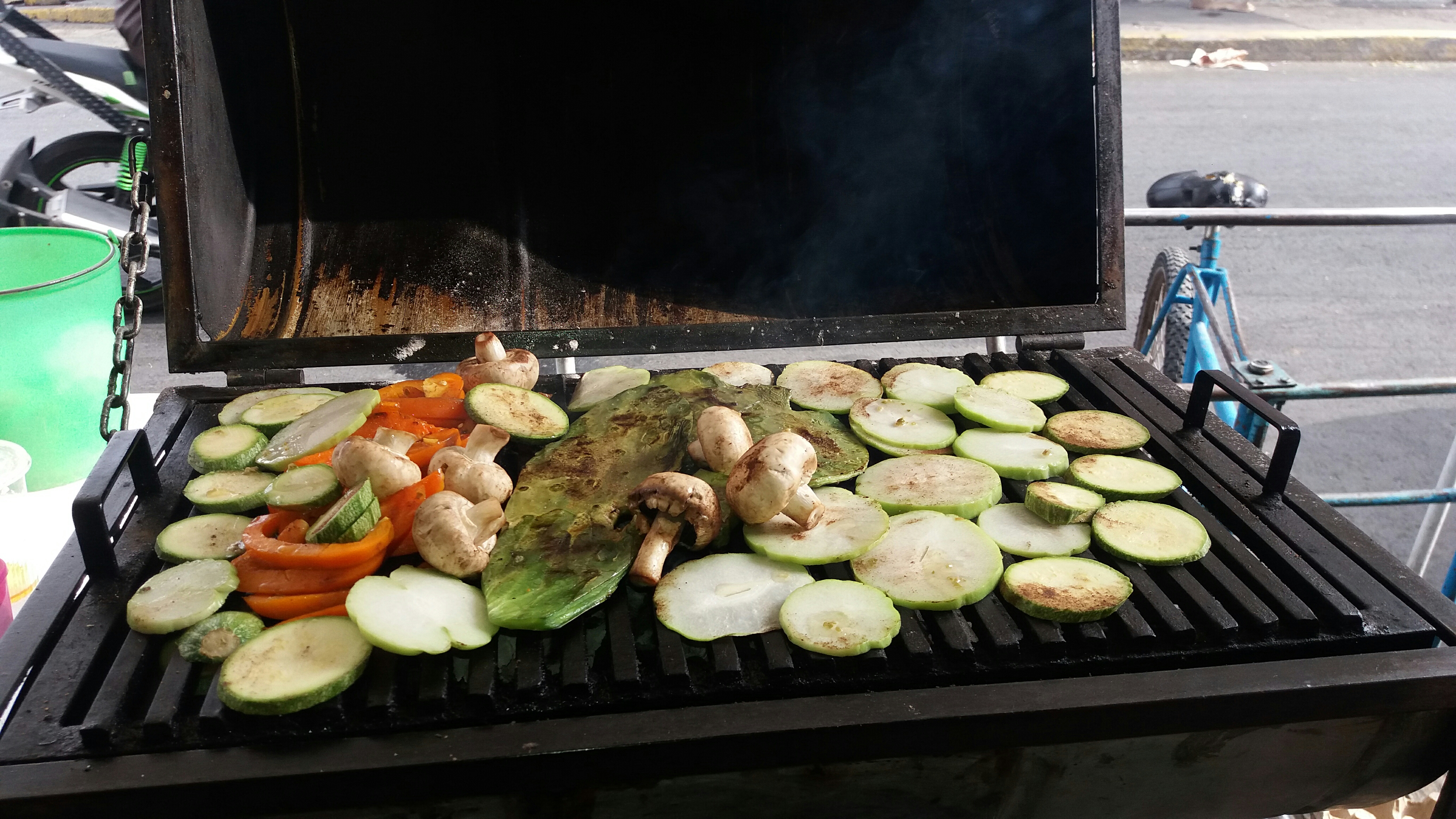 Mi Cocina Saludable y Diana's Taqueria image 3