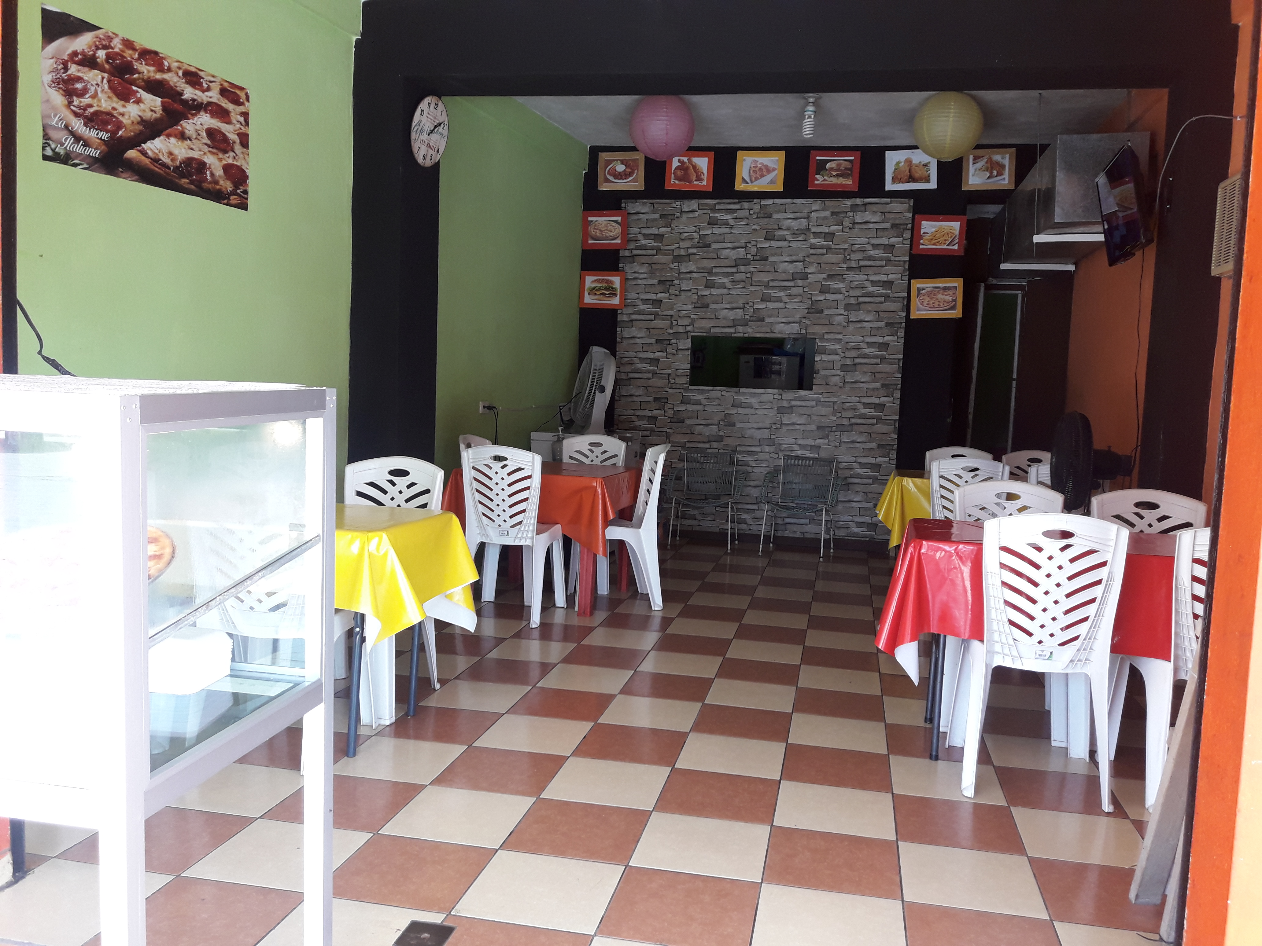 Pizzeria Passione image 2