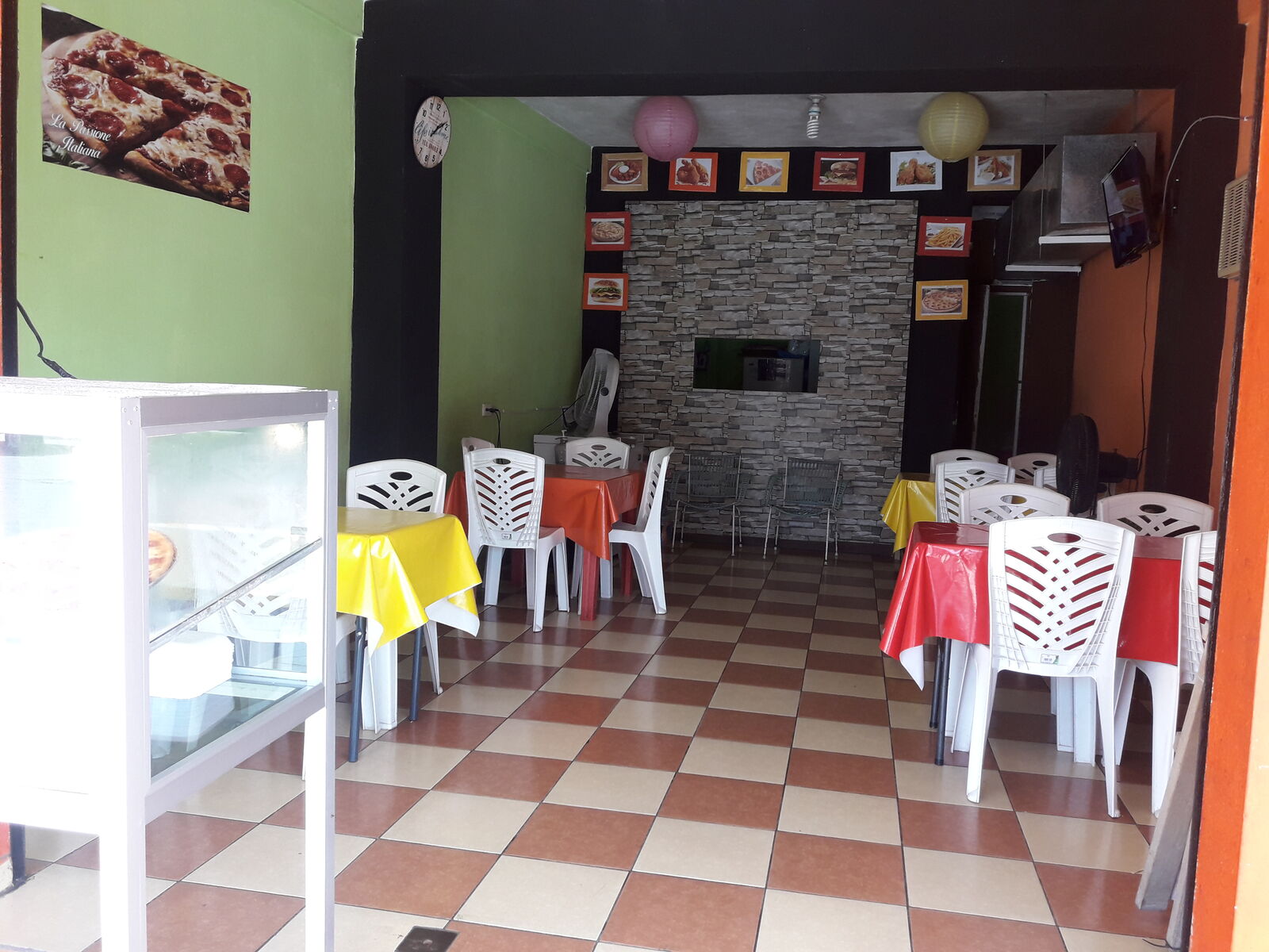 Pizzeria Passione image 2