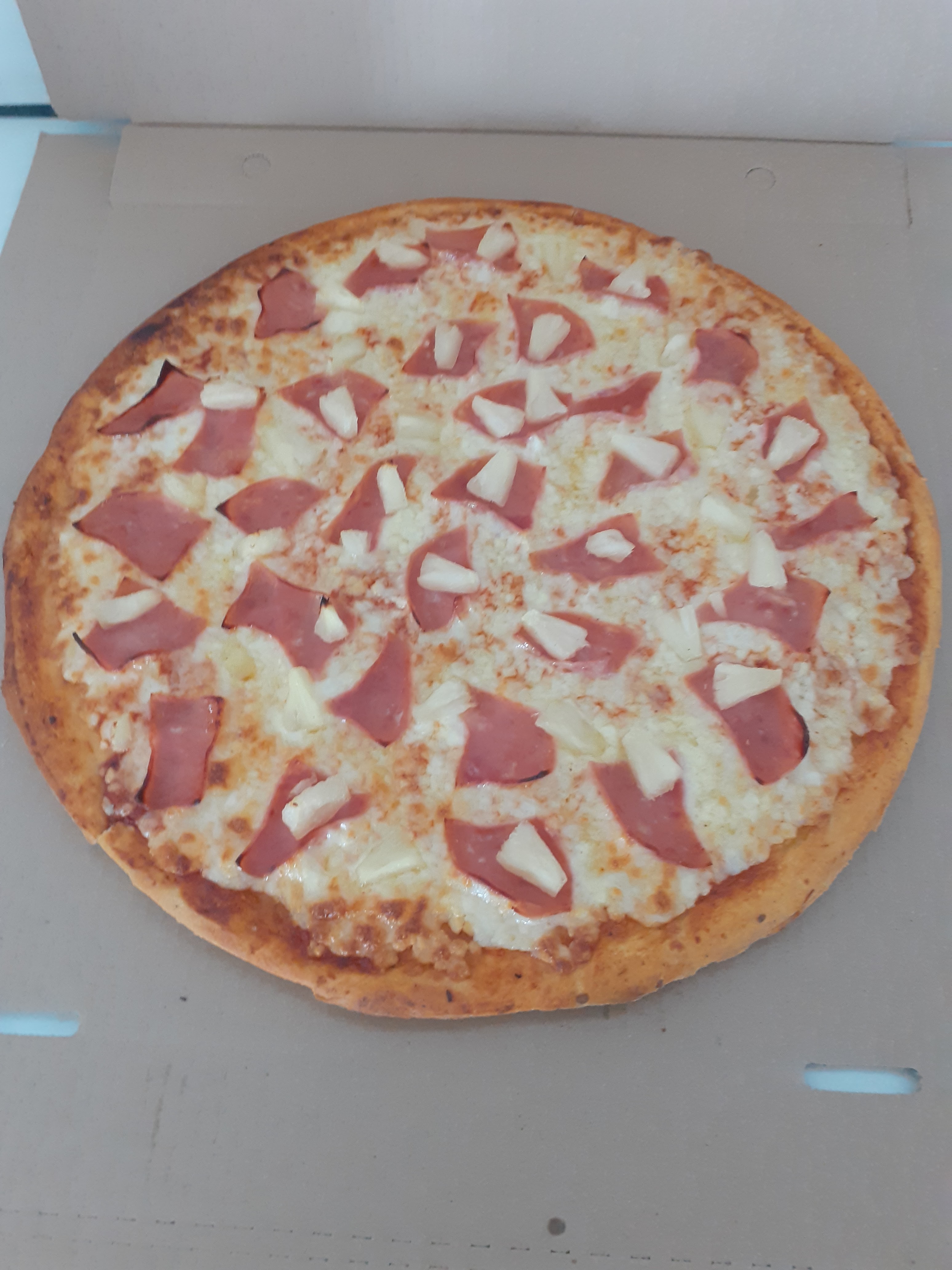 Sol Y Luna Pizzería image 4