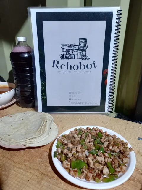 Rehobot restaurante image 3