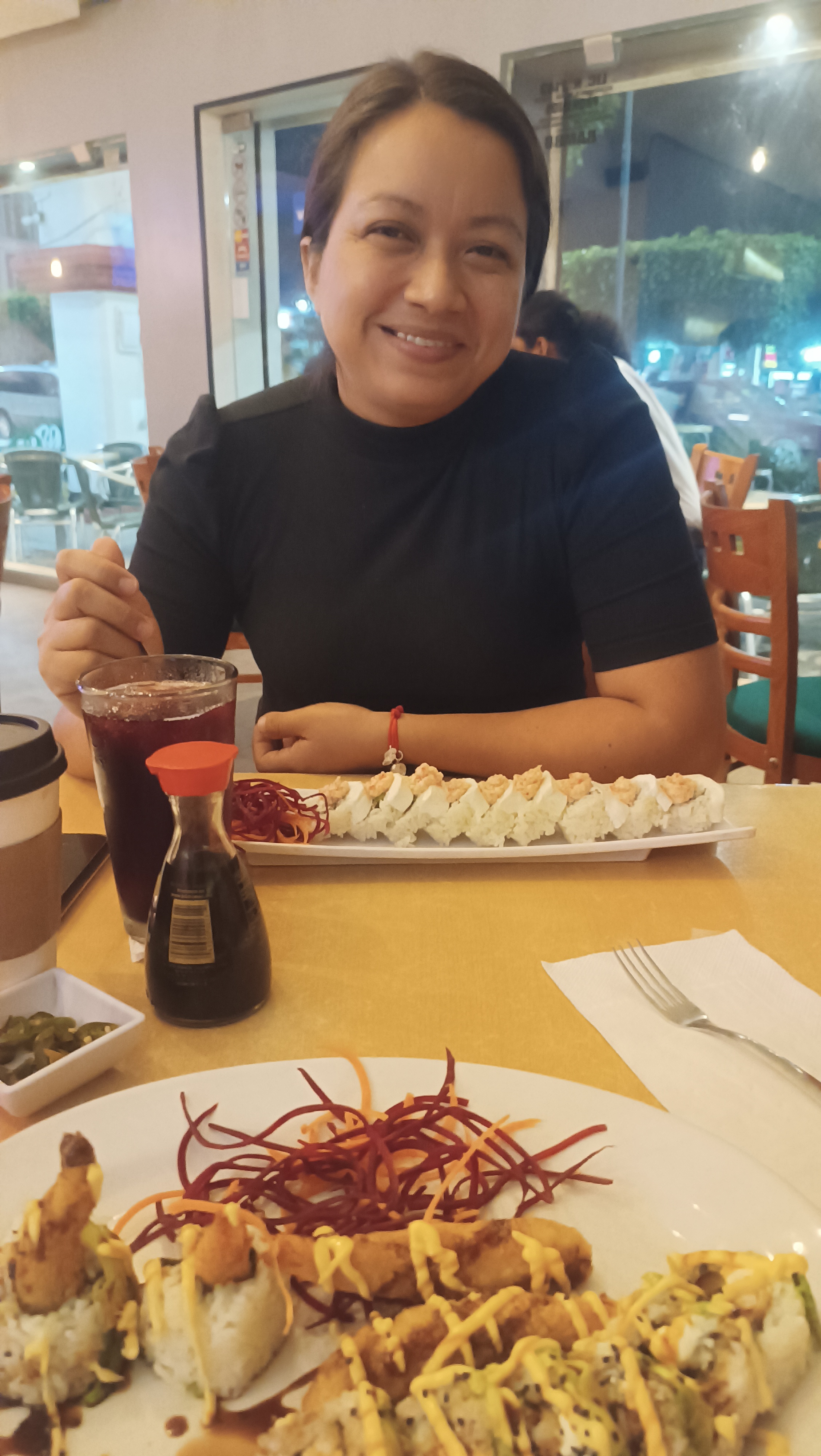 Bambú Sushi Bar image 9