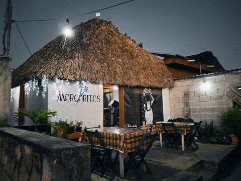 Las Margaritas restaurante image 6