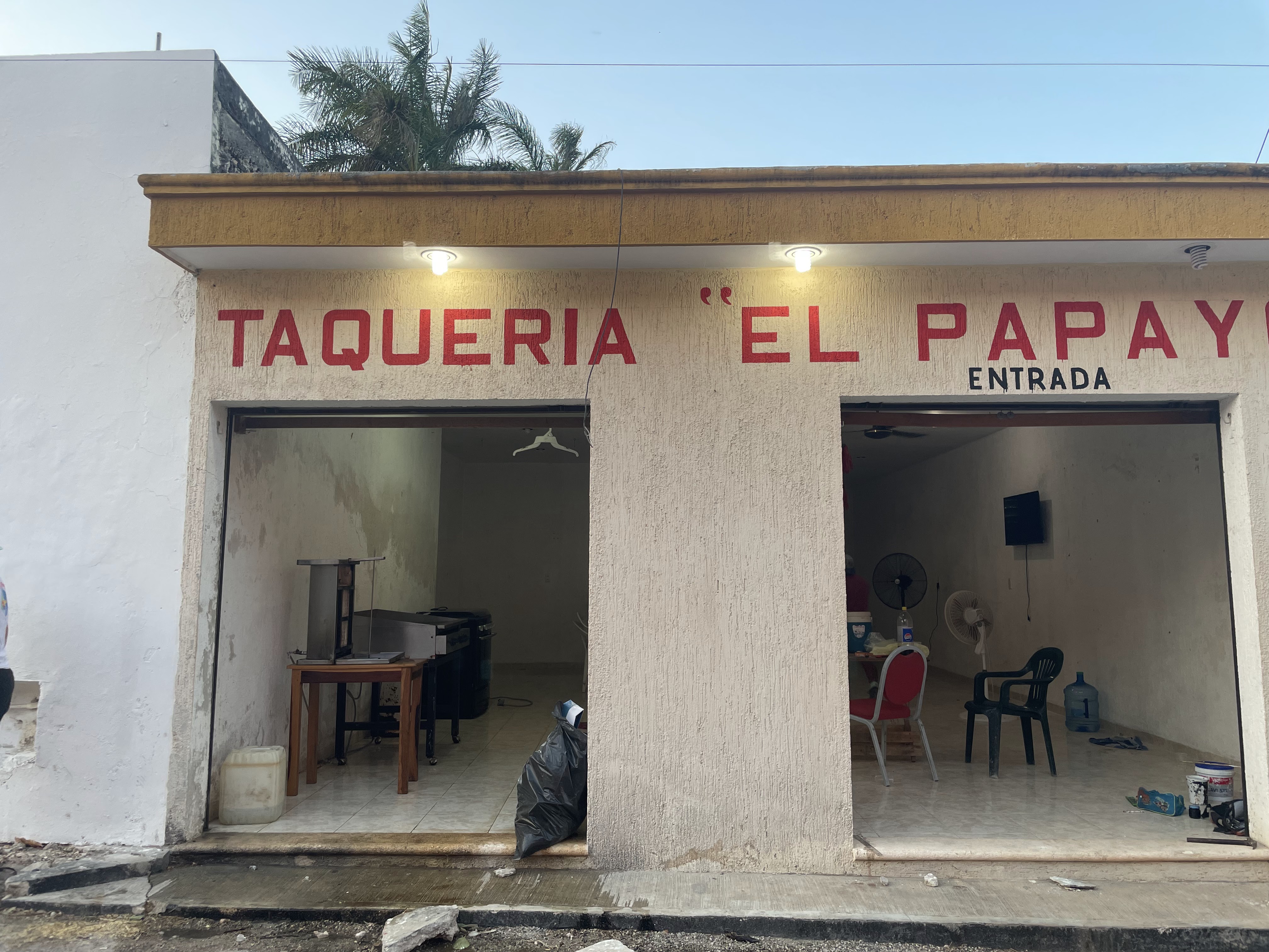 Taqueria el papayo image 1