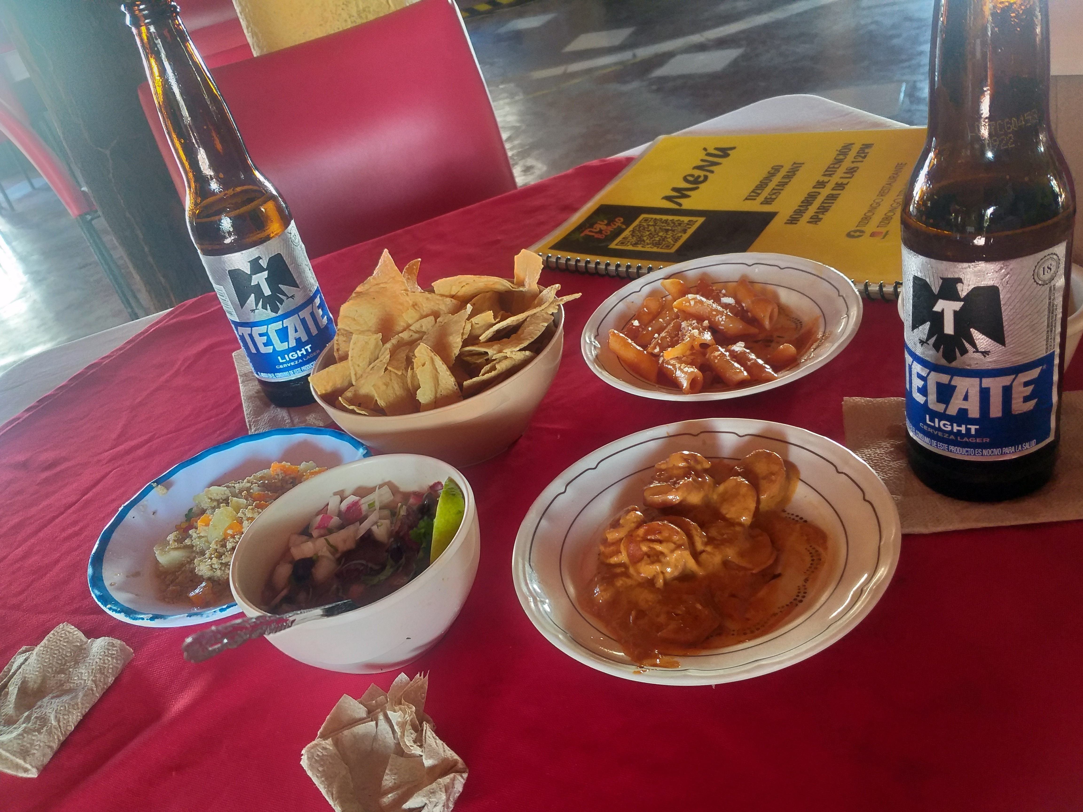 Restaurant bar TIzibongo image 2