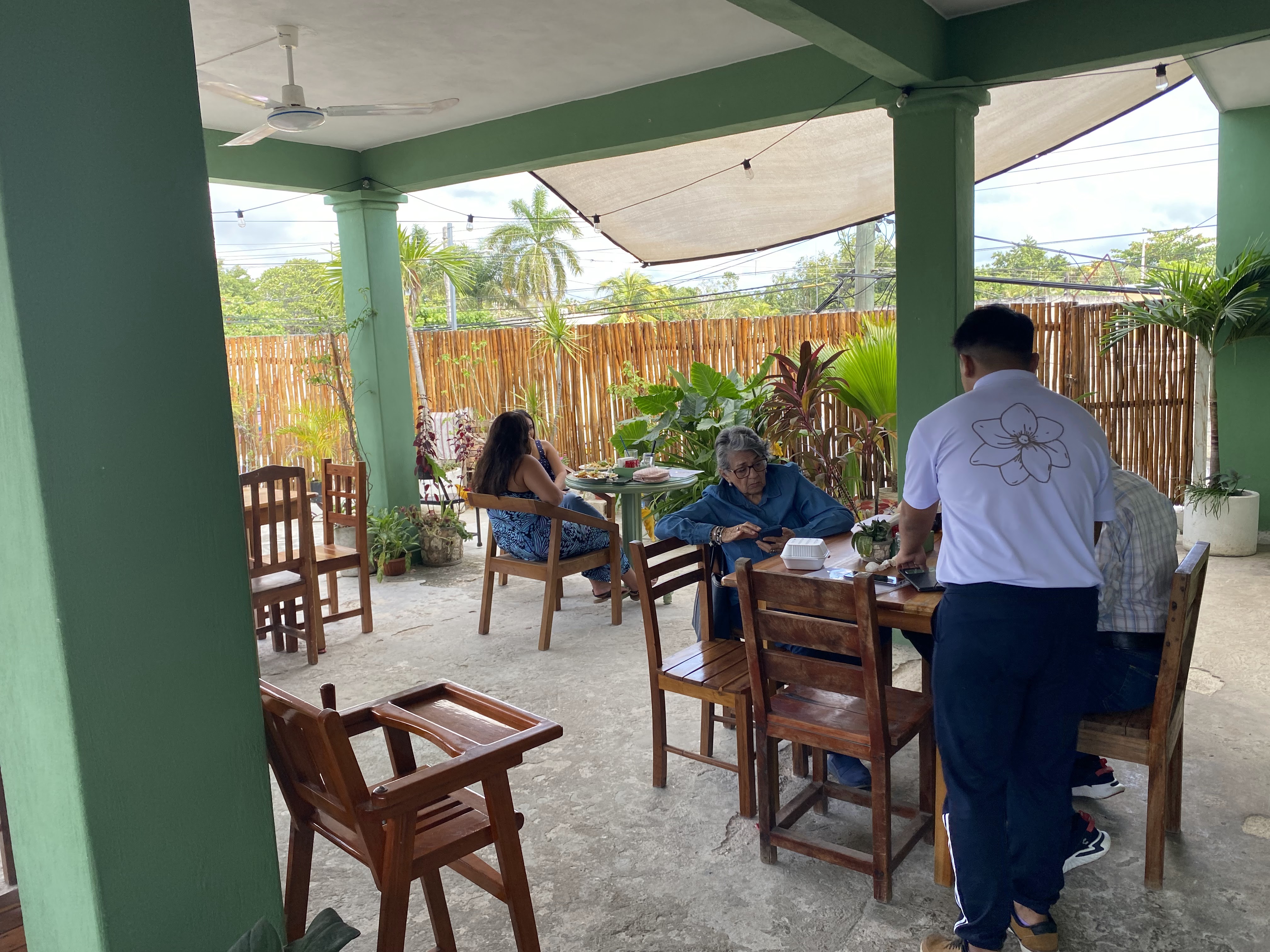 Mañanitas Bistro/Café image 4