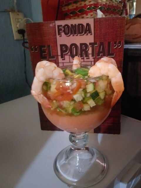Fonda el Portal image 1