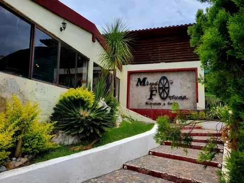 Fortune Lookout Restaurant image 7