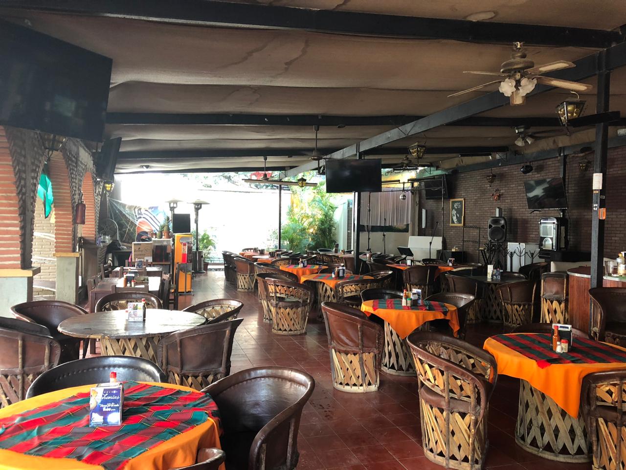 La cascada restaurant & sports bar image 1