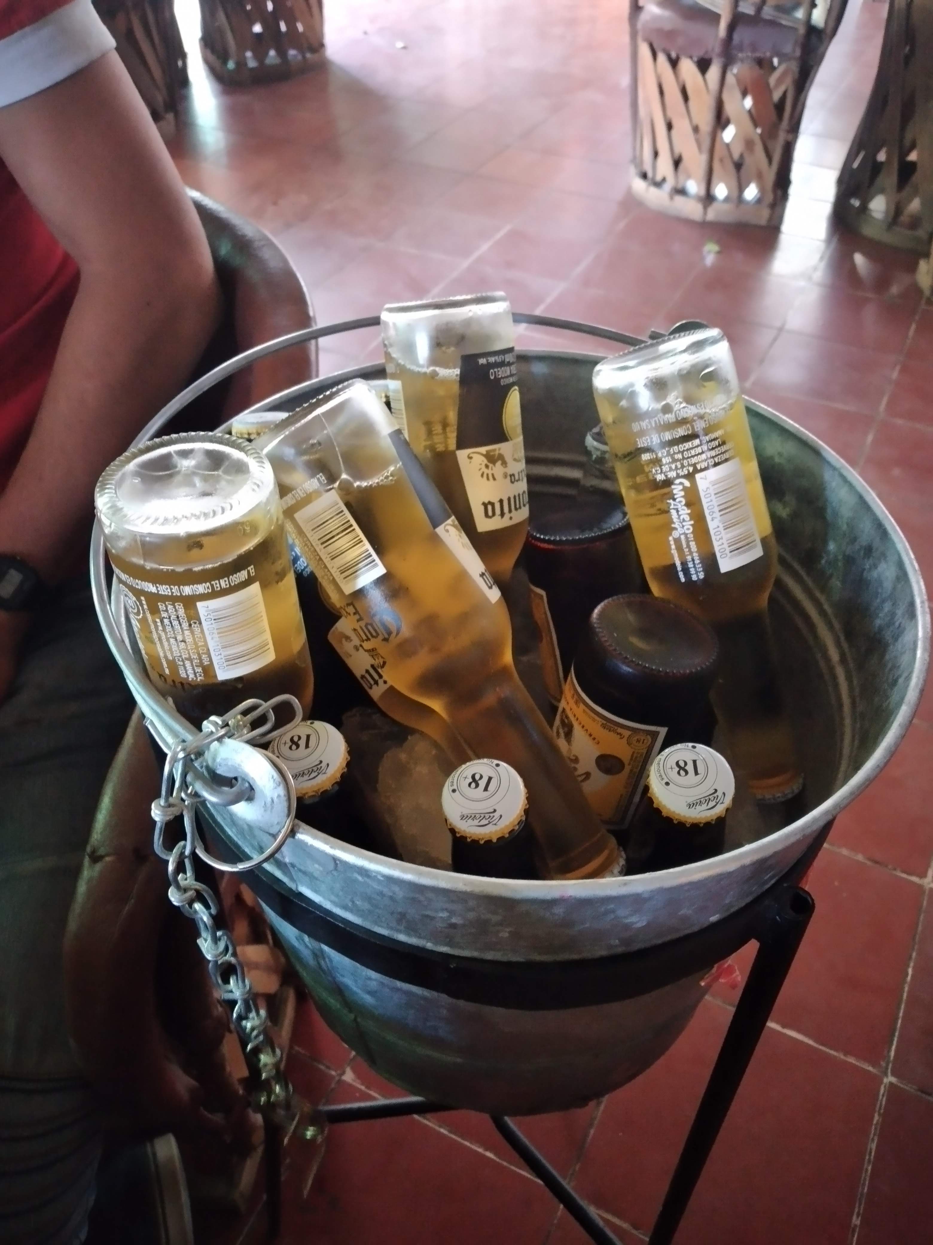 La cascada restaurant & sports bar image 8