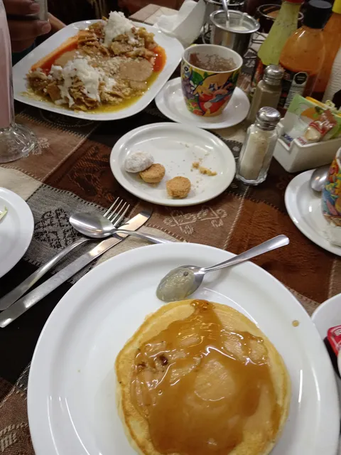 Los Portales Restaurant image 6