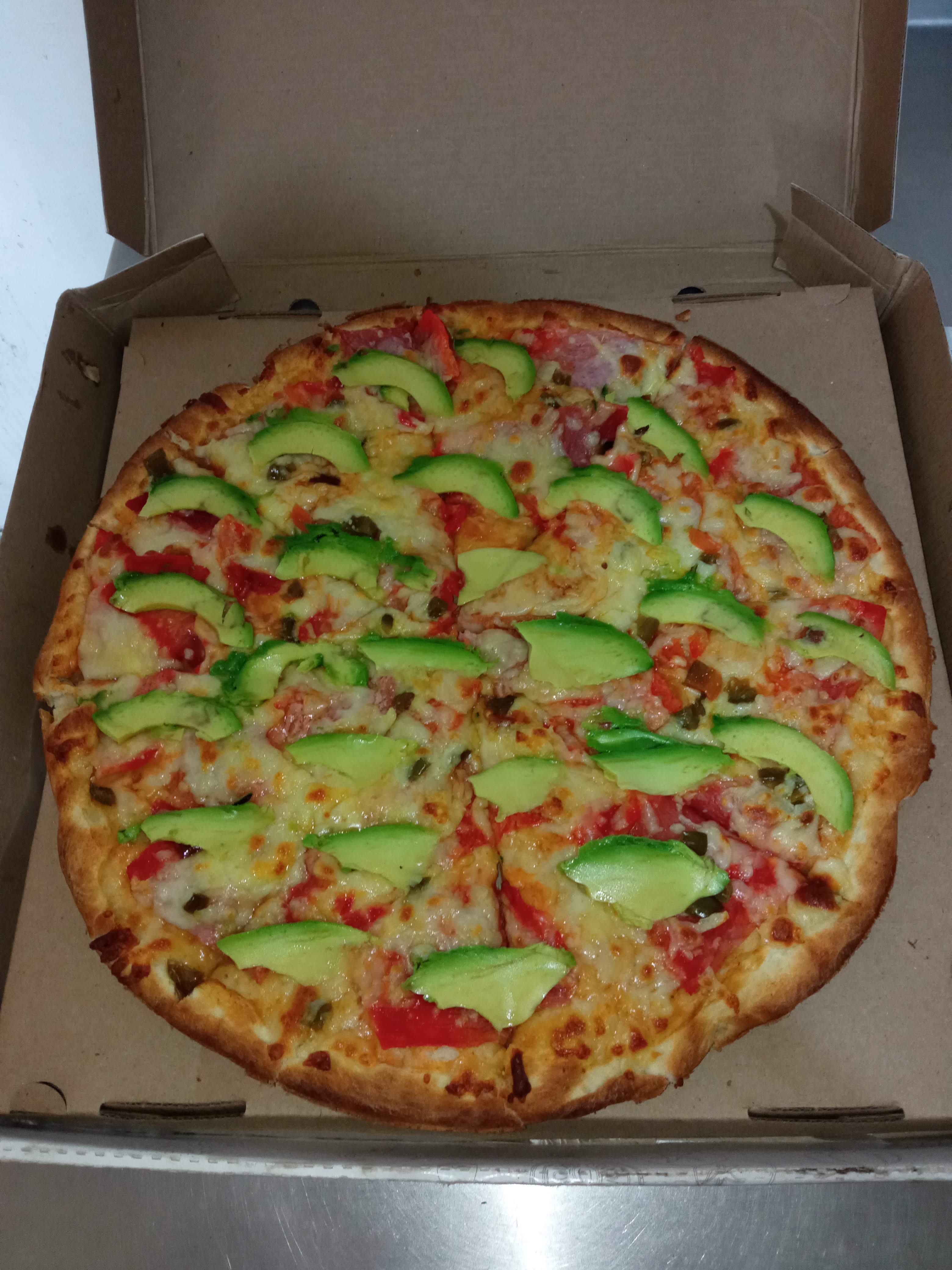 Rodeo cruzeli's Pizza image 4