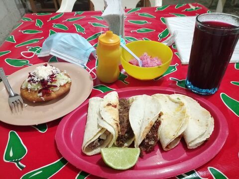 Cenaduria Don Jorgito image 2