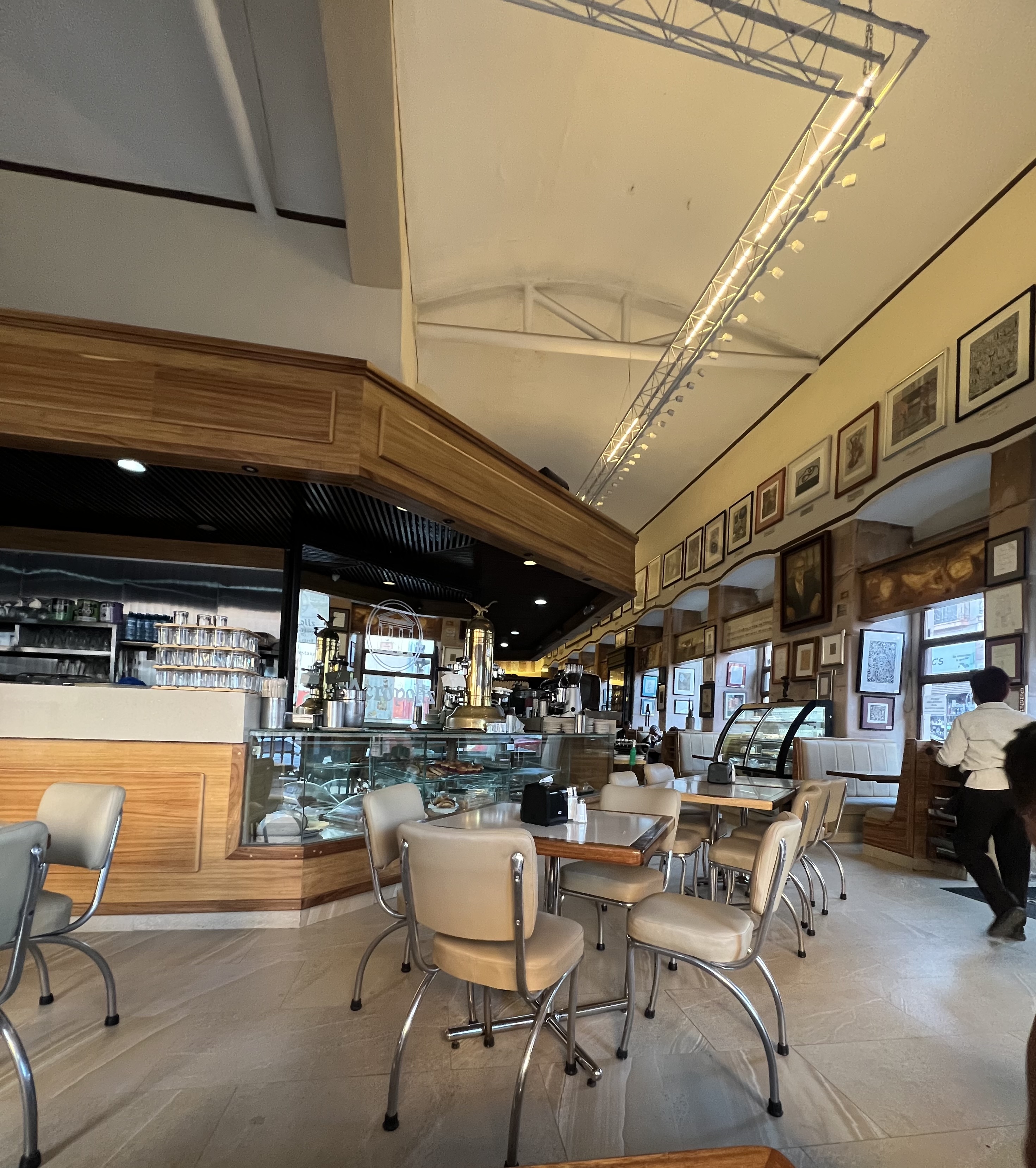 Acropolis Café Y Restaurante image 4