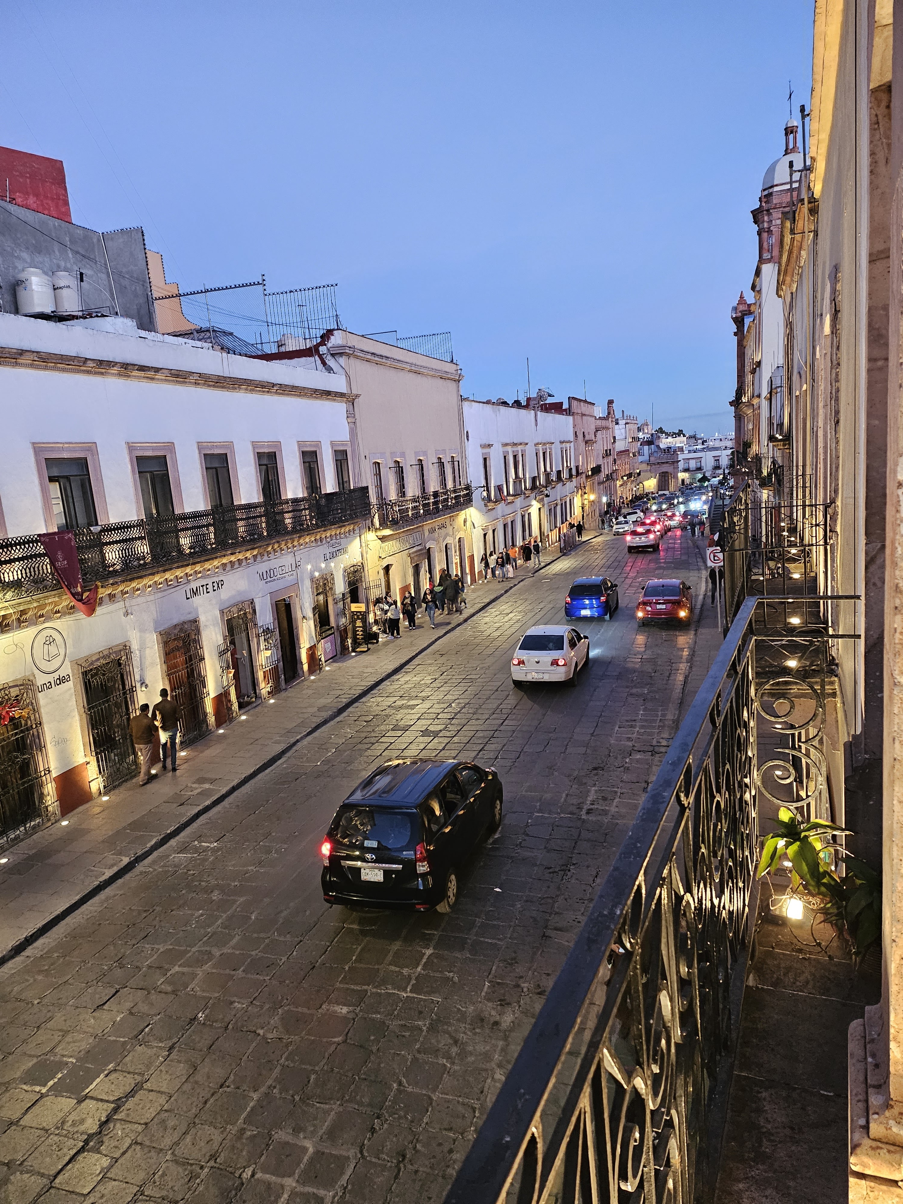 Lxs De Abajo Restaurant-Bar image 9