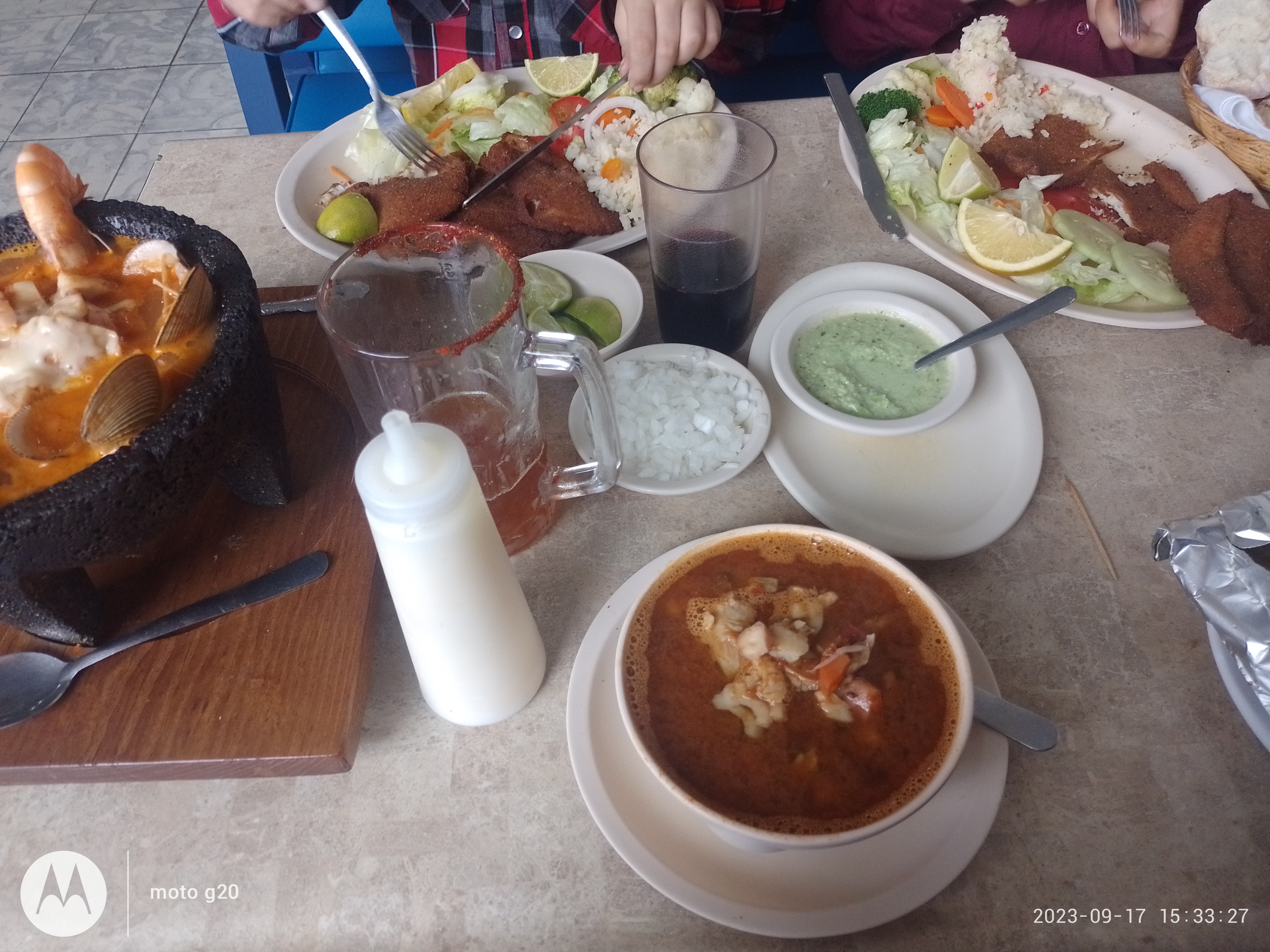 7 Mares Restaurant image 6